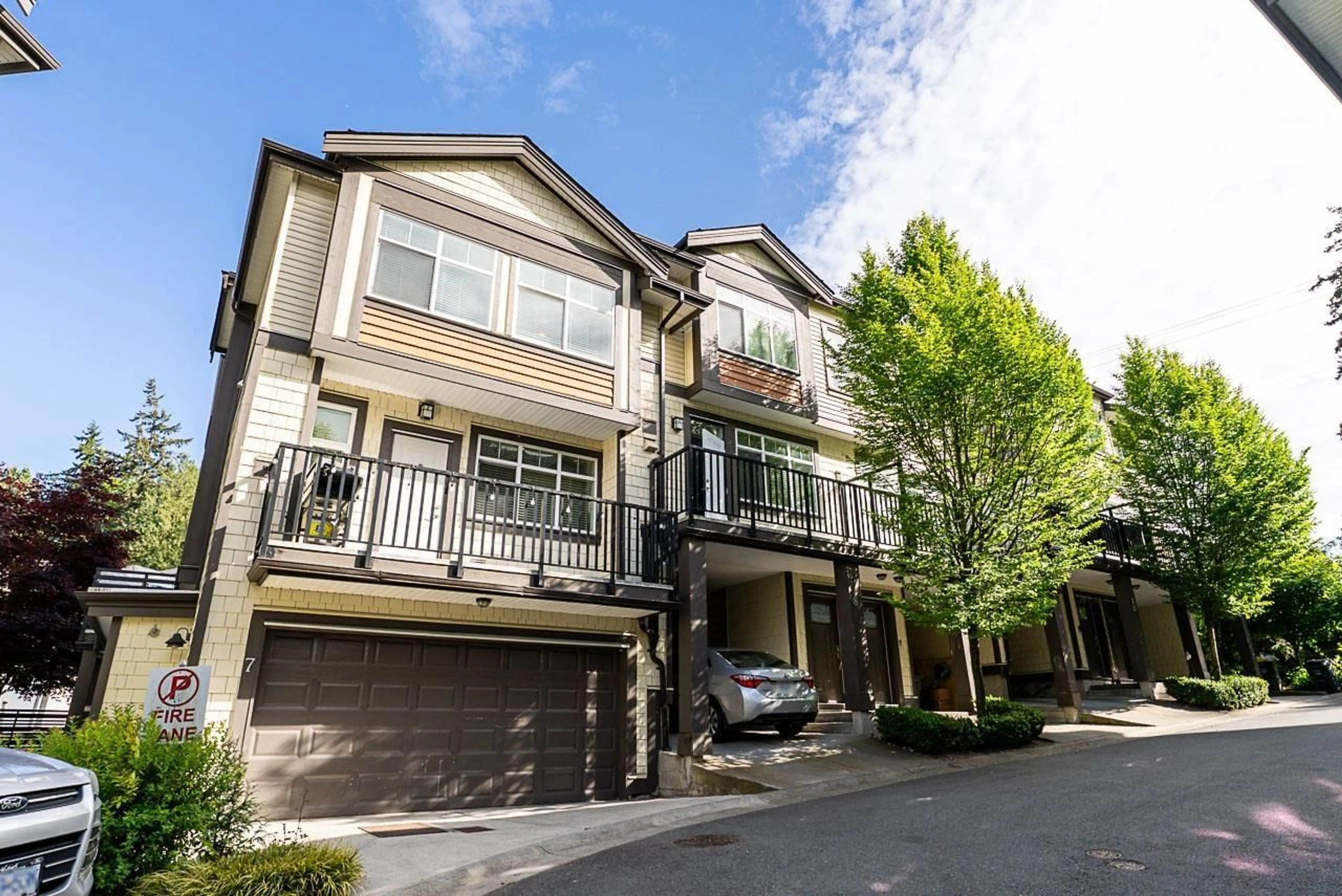 Unknown for 7 - 6055 138 STREET, Surrey British Columbia V3X0J1