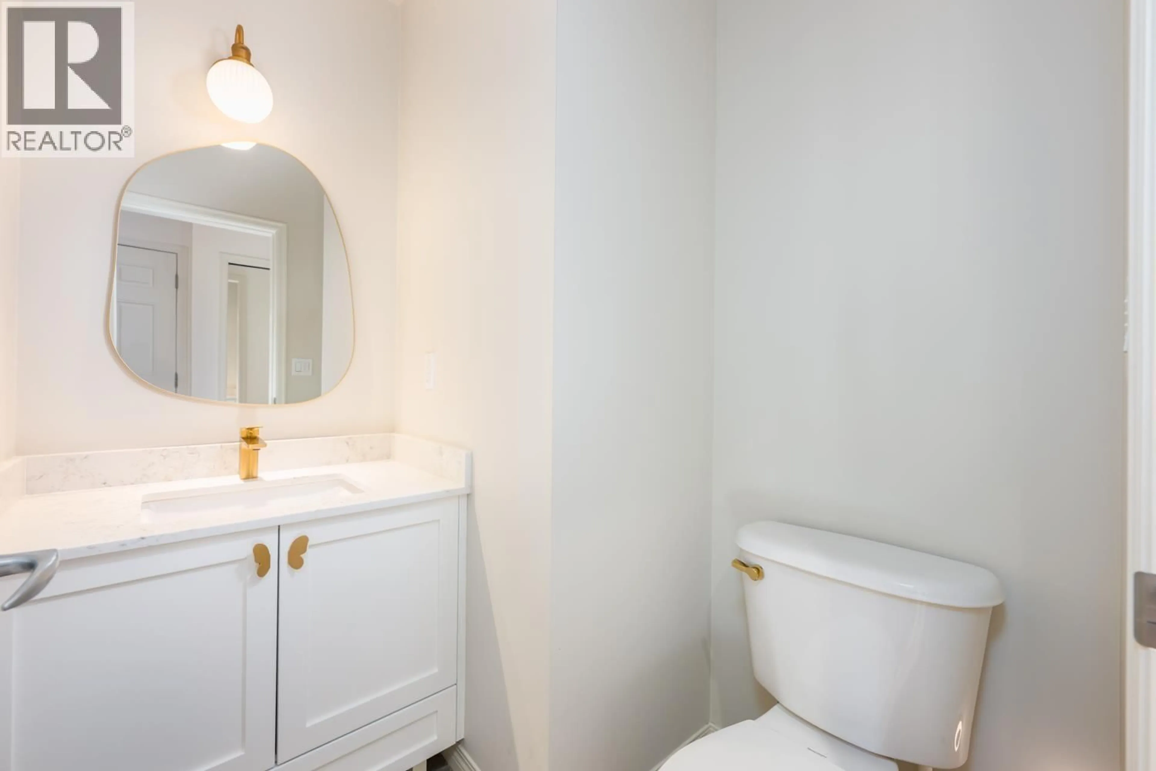 Standard bathroom, unknown for 2 - 8271 FRANCIS ROAD, Richmond British Columbia V6Y1A5
