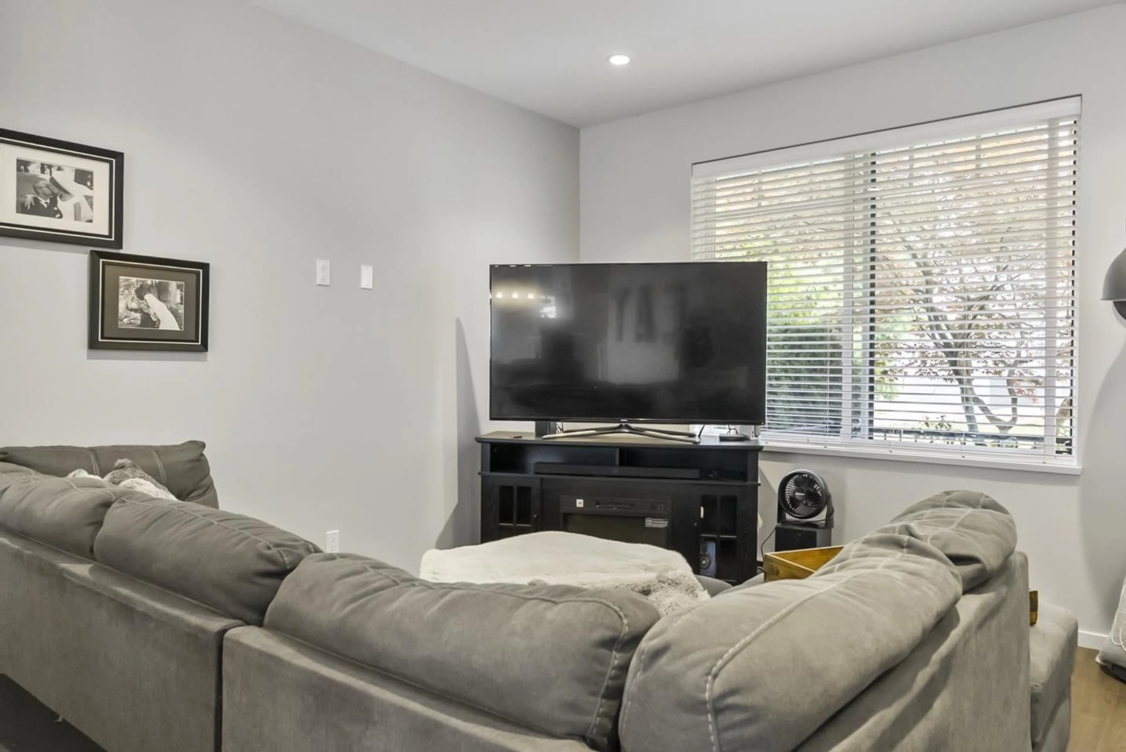 Unknown for 40 - 6895 188 STREET, Surrey British Columbia V4N6M3