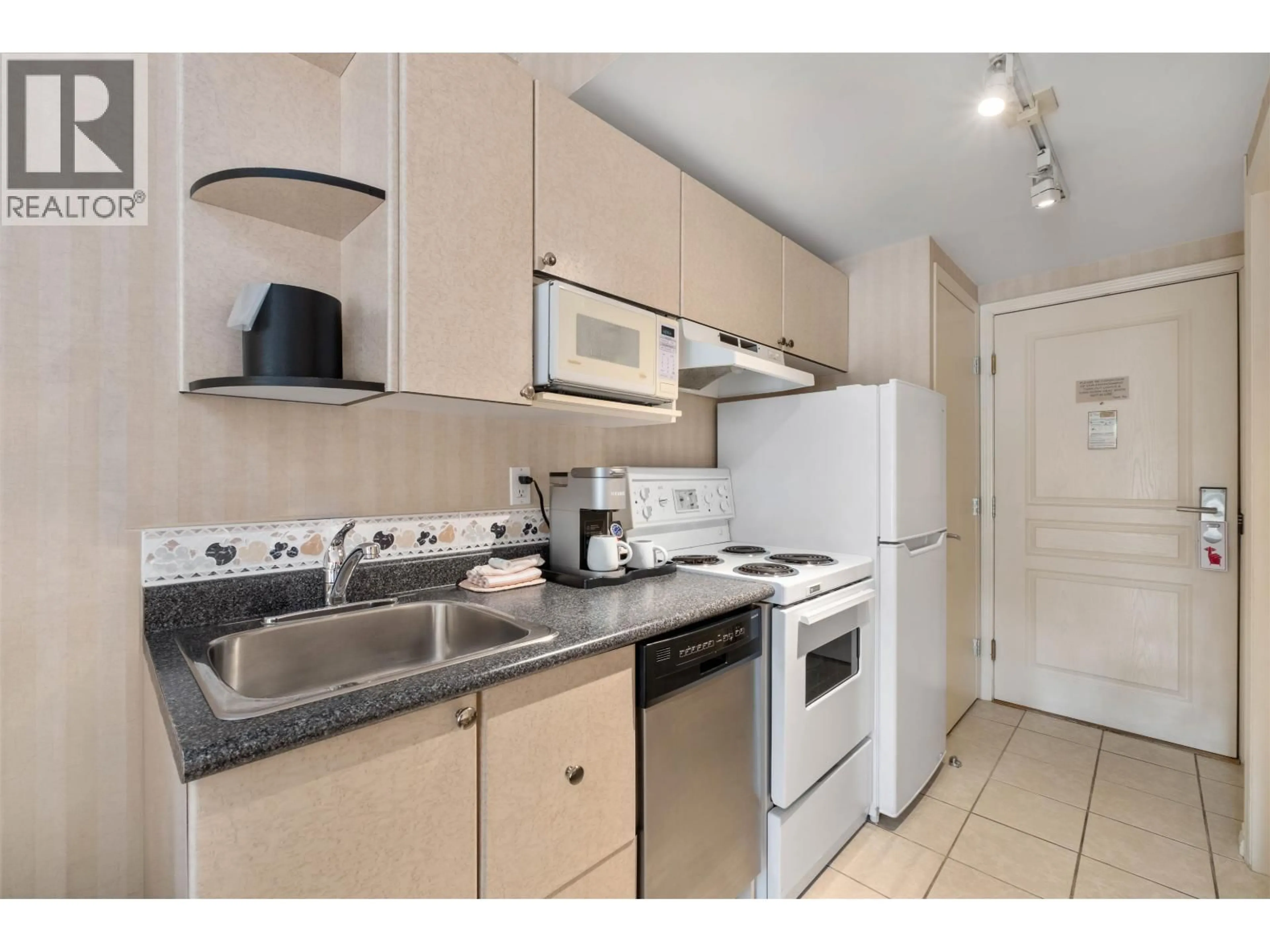 Unknown for 205 - 4319 MAIN STREET, Whistler British Columbia V8E1B1