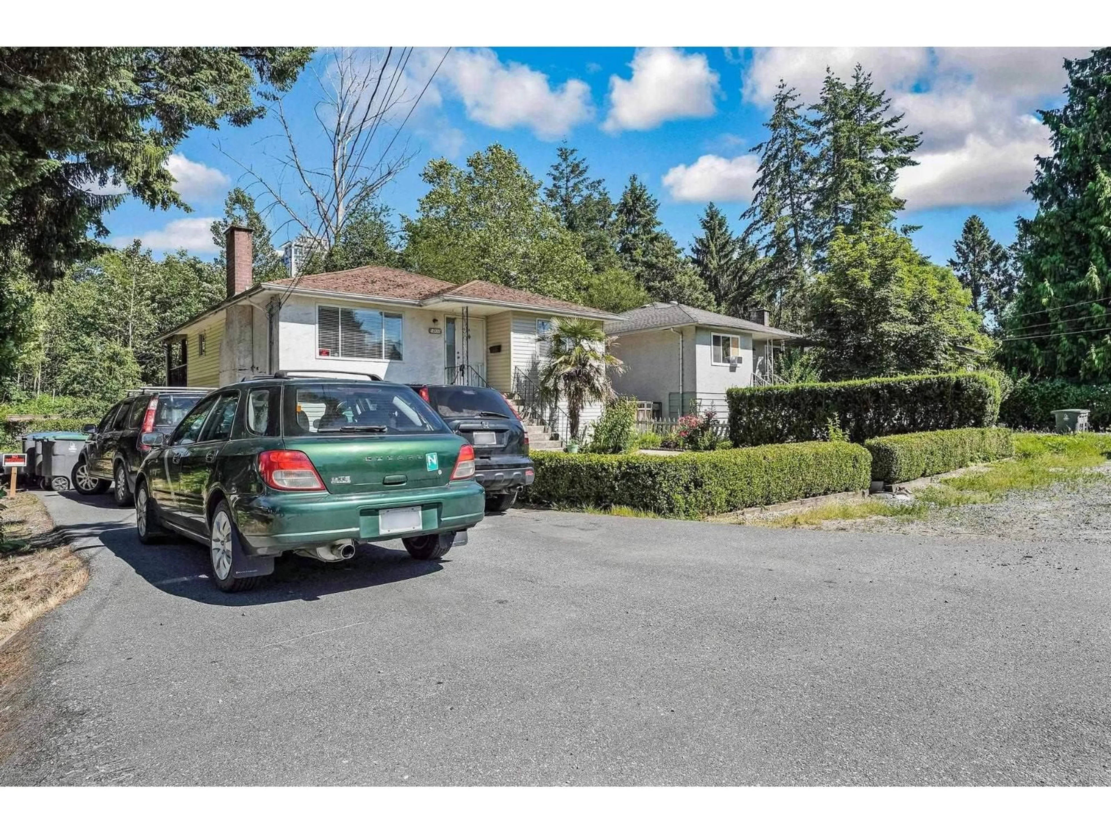 Unknown for 10886 132A STREET, Surrey British Columbia V3T3Y4