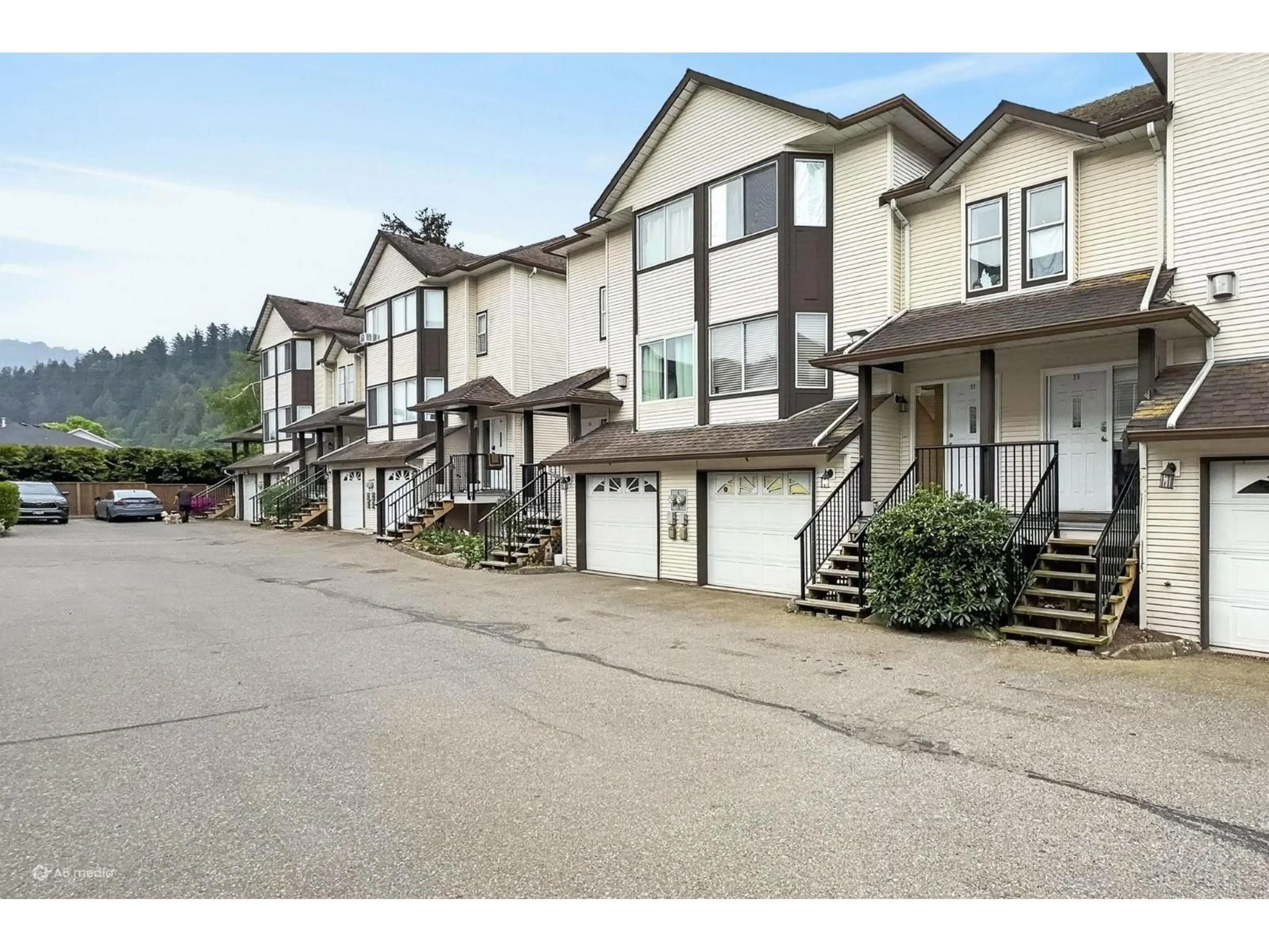 Unknown for 27 - 45740 THOMAS ROAD, Chilliwack British Columbia V2R3V9