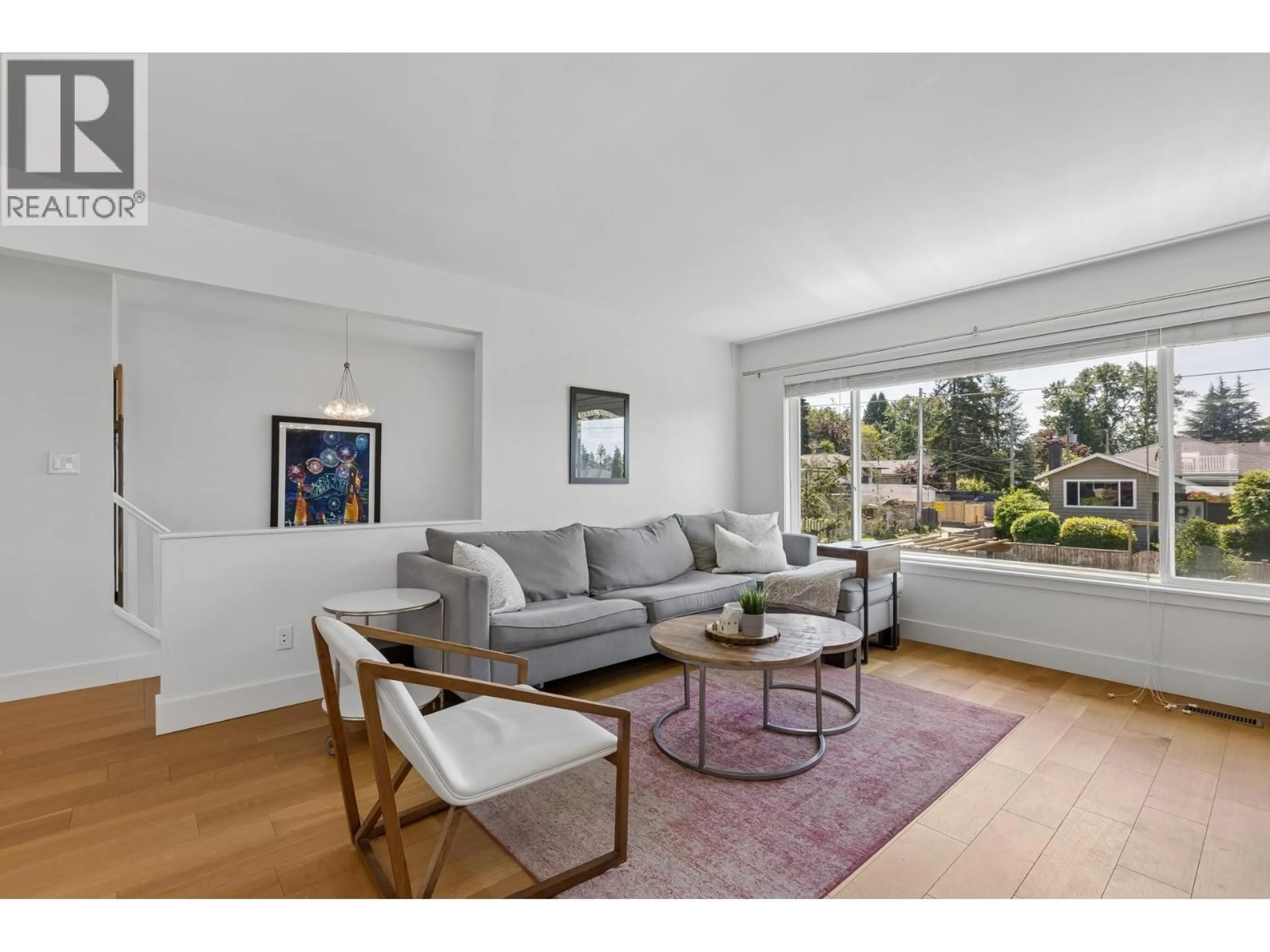Unknown for 316 21ST STREET, North Vancouver British Columbia V7M1Z5