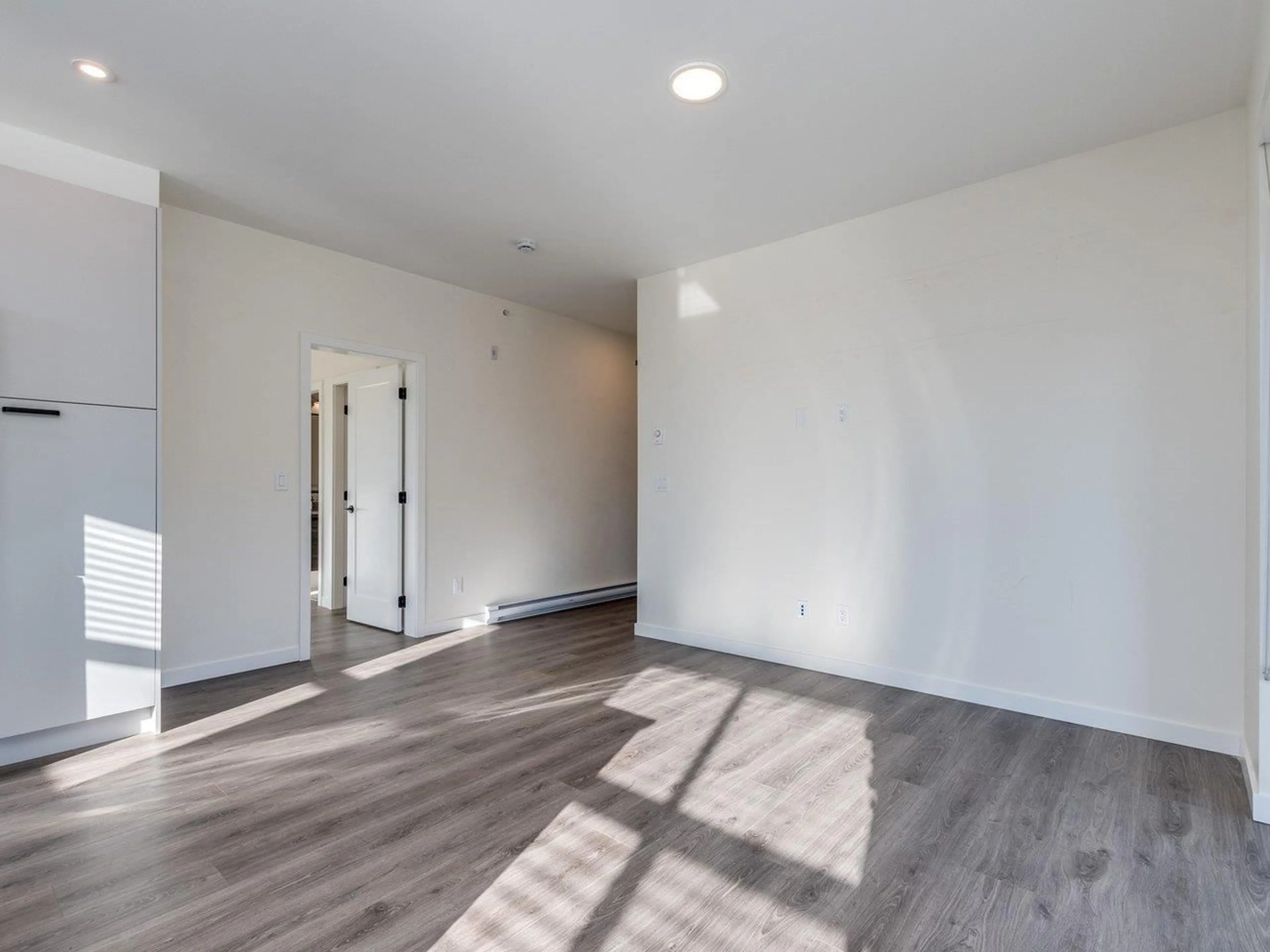 A pic of a room for 311 - 33920 BEST AVENUE, Mission British Columbia V2V0L9