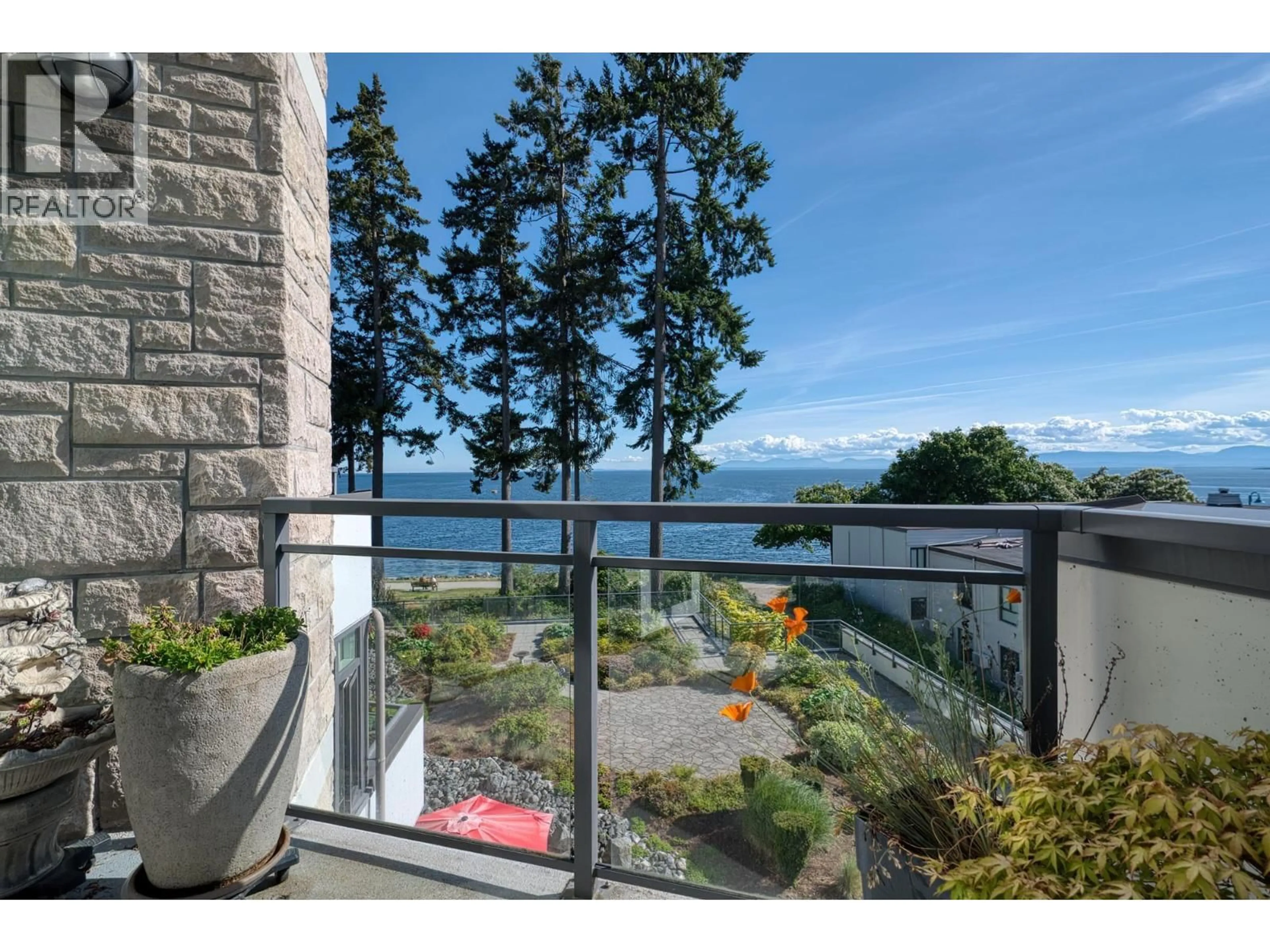 Unknown for 402 - 5725 TEREDO STREET, Sechelt British Columbia V7Z0J7