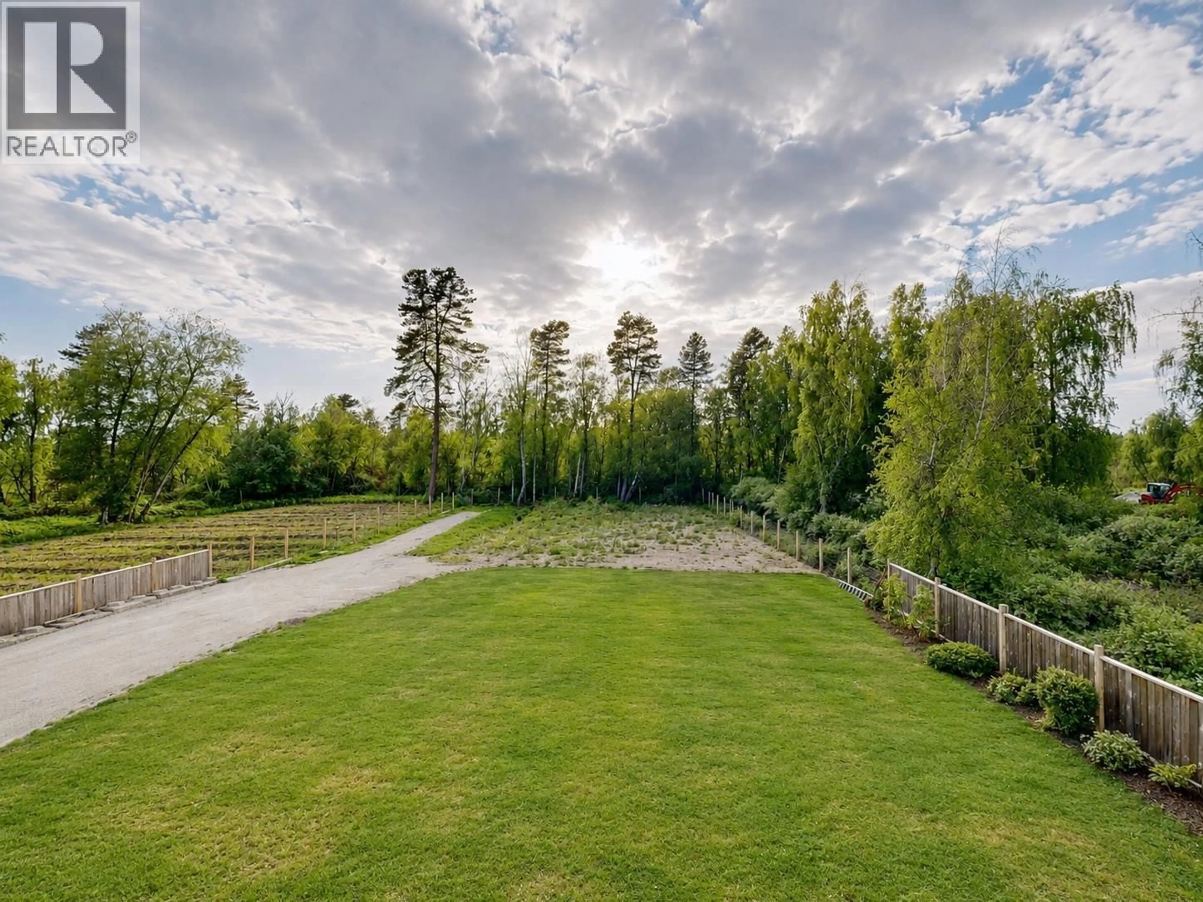 Unknown for 7341 NO. 5 ROAD, Richmond British Columbia V6Y2V3