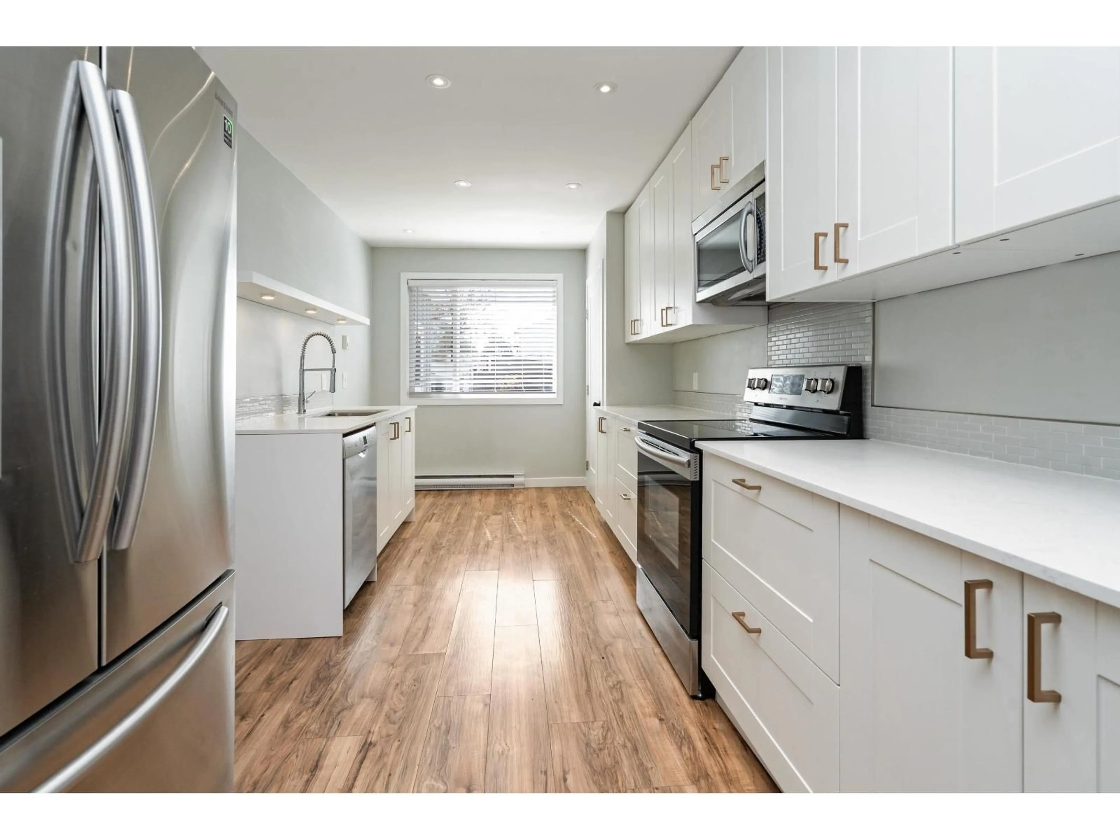 Unknown for 182 SPRINGFIELD DRIVE, Langley British Columbia V4W3K9