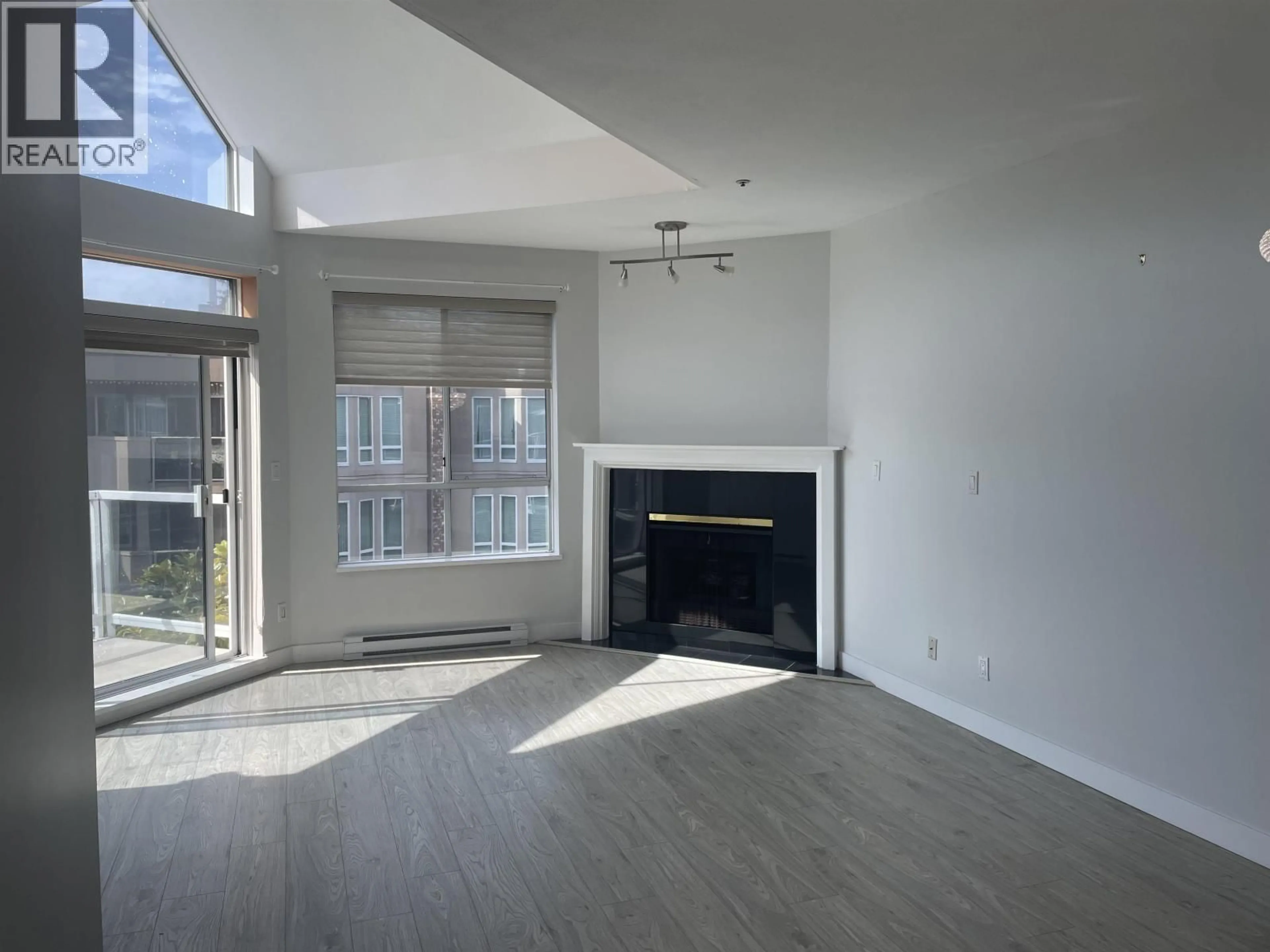 A pic of a room for 315 - 8651 ACKROYD ROAD, Richmond British Columbia V6X1B6