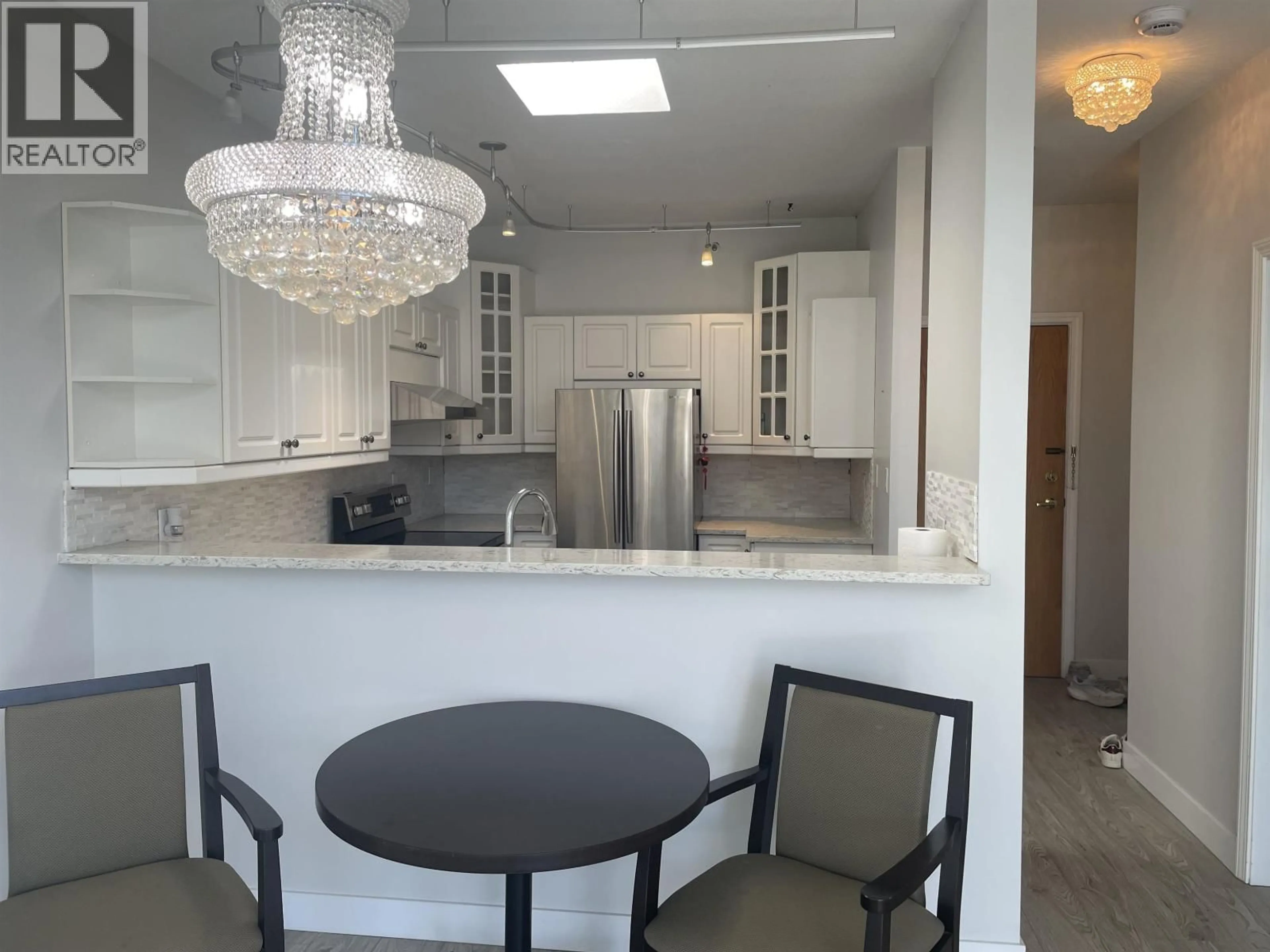 Open concept kitchen, ceramic/tile floor for 315 - 8651 ACKROYD ROAD, Richmond British Columbia V6X1B6