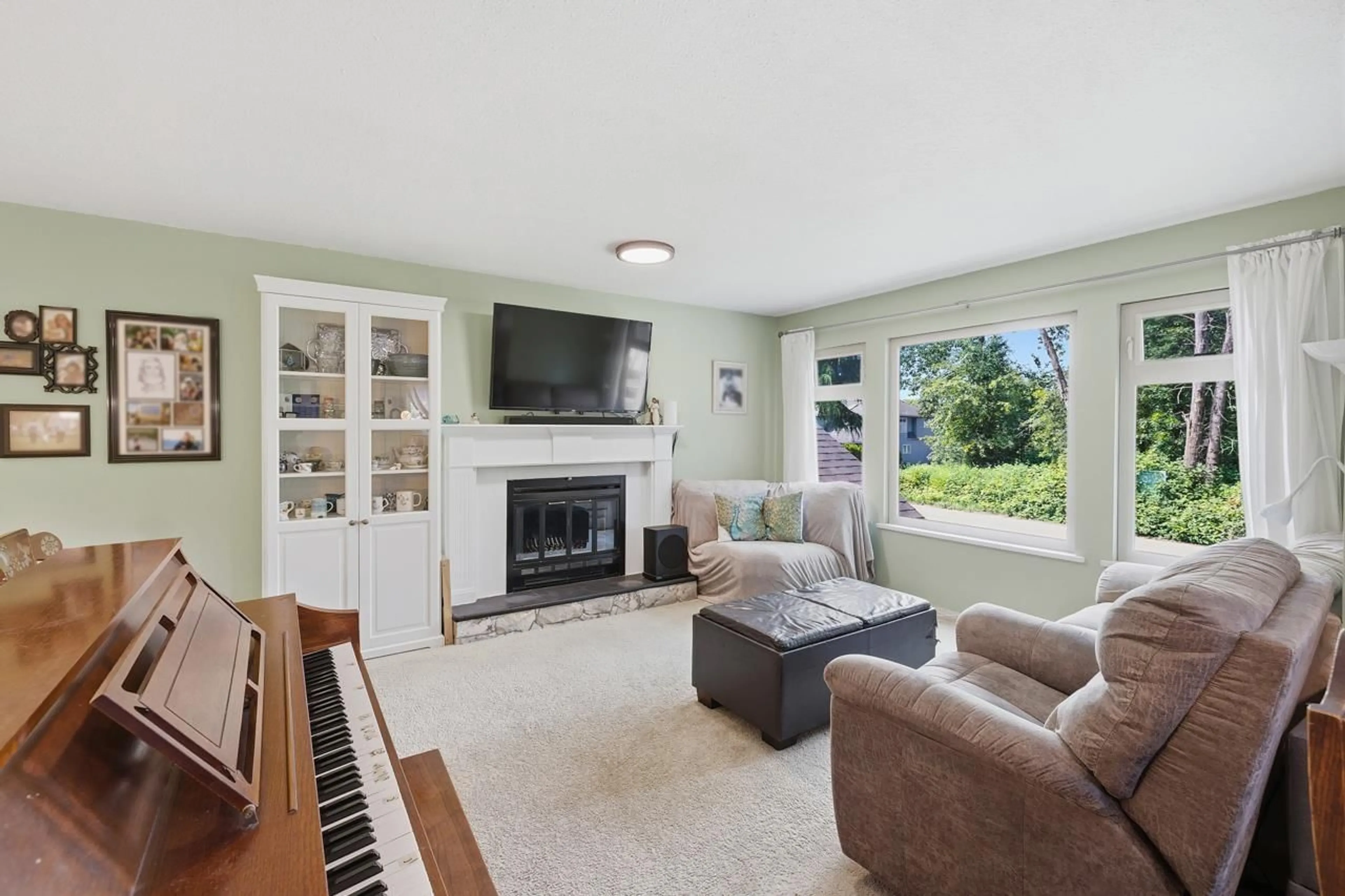 Unknown for 15318 87A AVENUE, Surrey British Columbia V3S4Z9