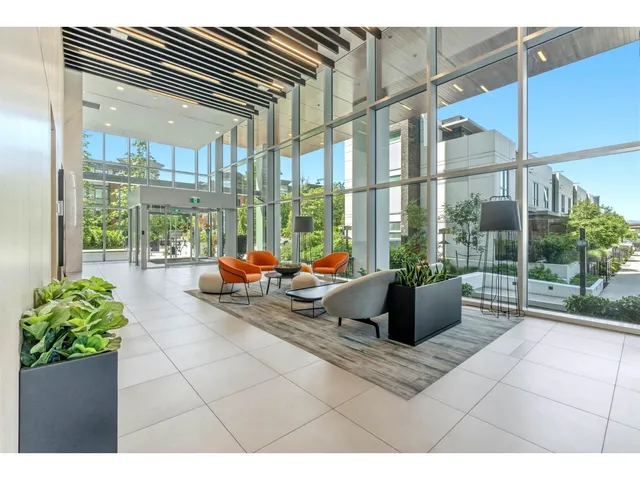 2501 - 10448 UNIVERSITY DRIVE, Surrey 5