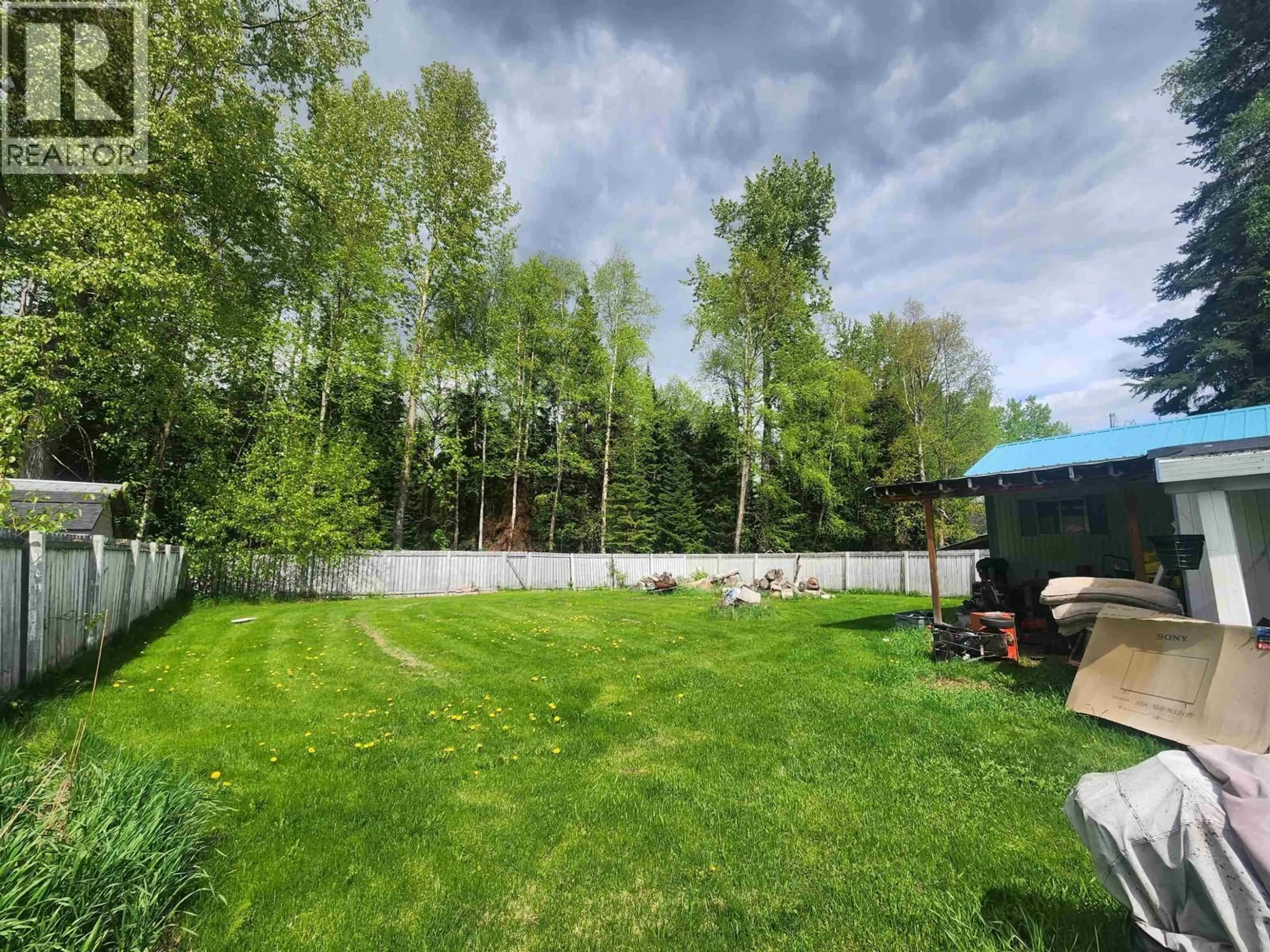 A pic from outside/outdoor area/front of a property/back of a property/a pic from drone, forest/trees view for 3906 KNIGHT CRESCENT, Prince George British Columbia V2K2V7