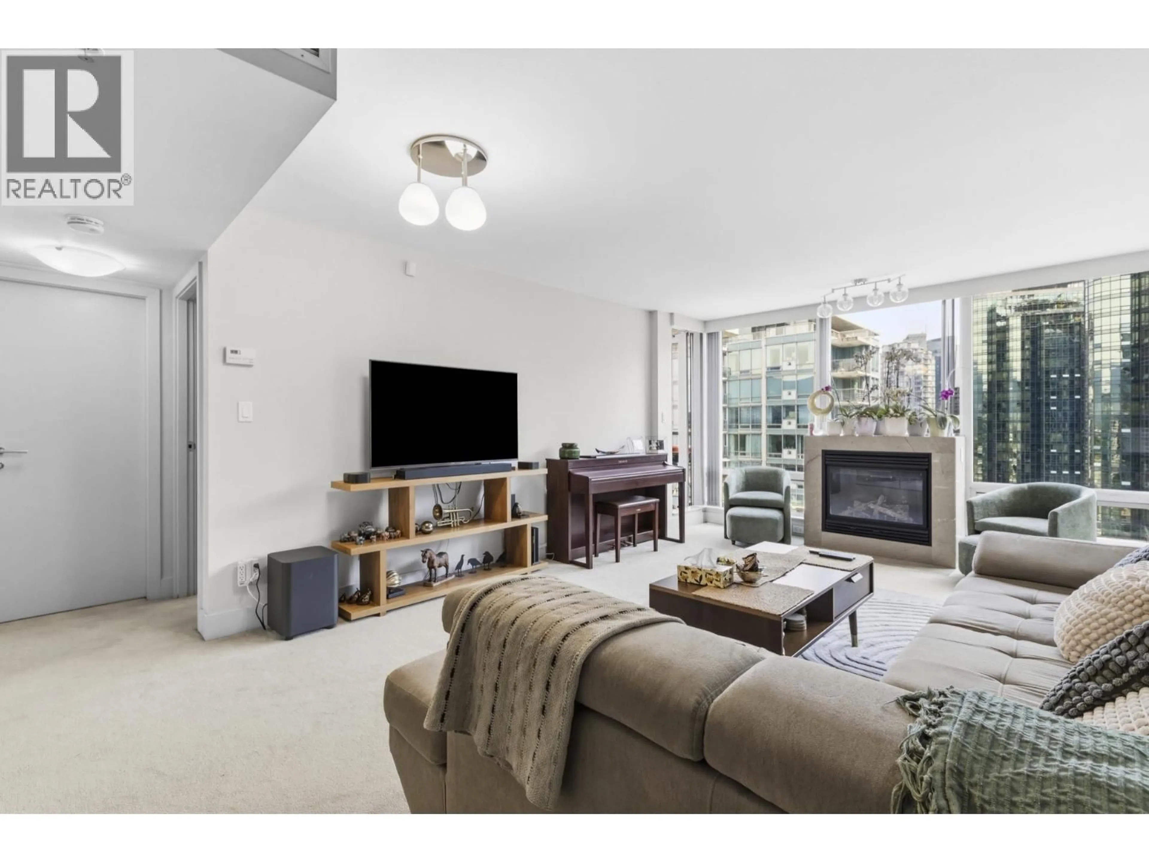 Living room with furniture, unknown for 1703 - 590 NICOLA STREET, Vancouver British Columbia V6G3J8