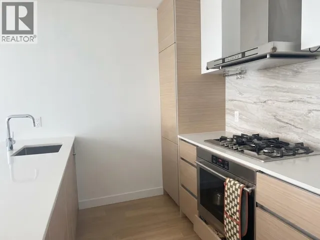 3310 - 4670 ASSEMBLY WAY, Burnaby 3