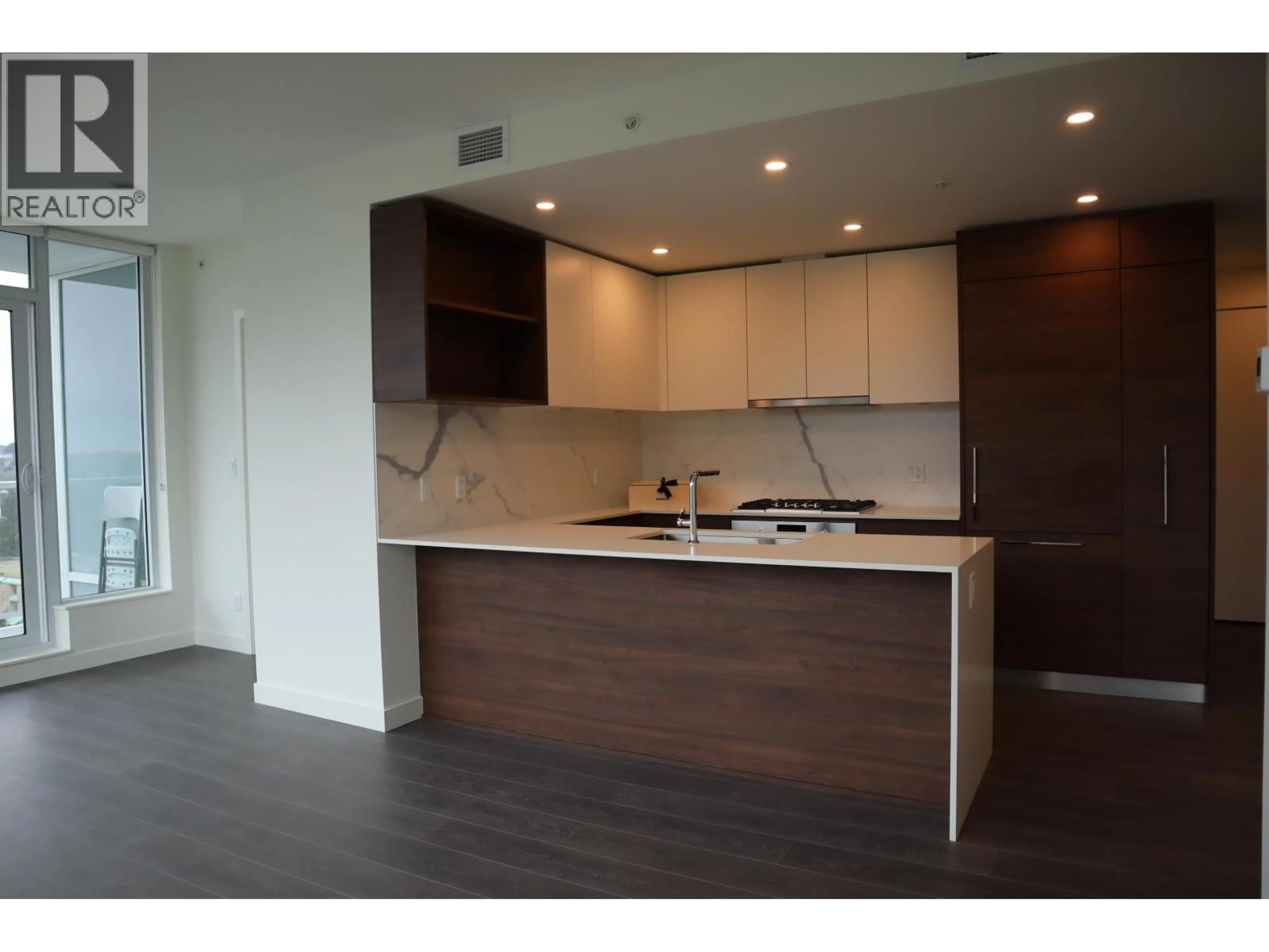 Open concept kitchen, wood/laminate floor for 705 - 585 AUSTIN AVENUE, Coquitlam British Columbia V3K0G6