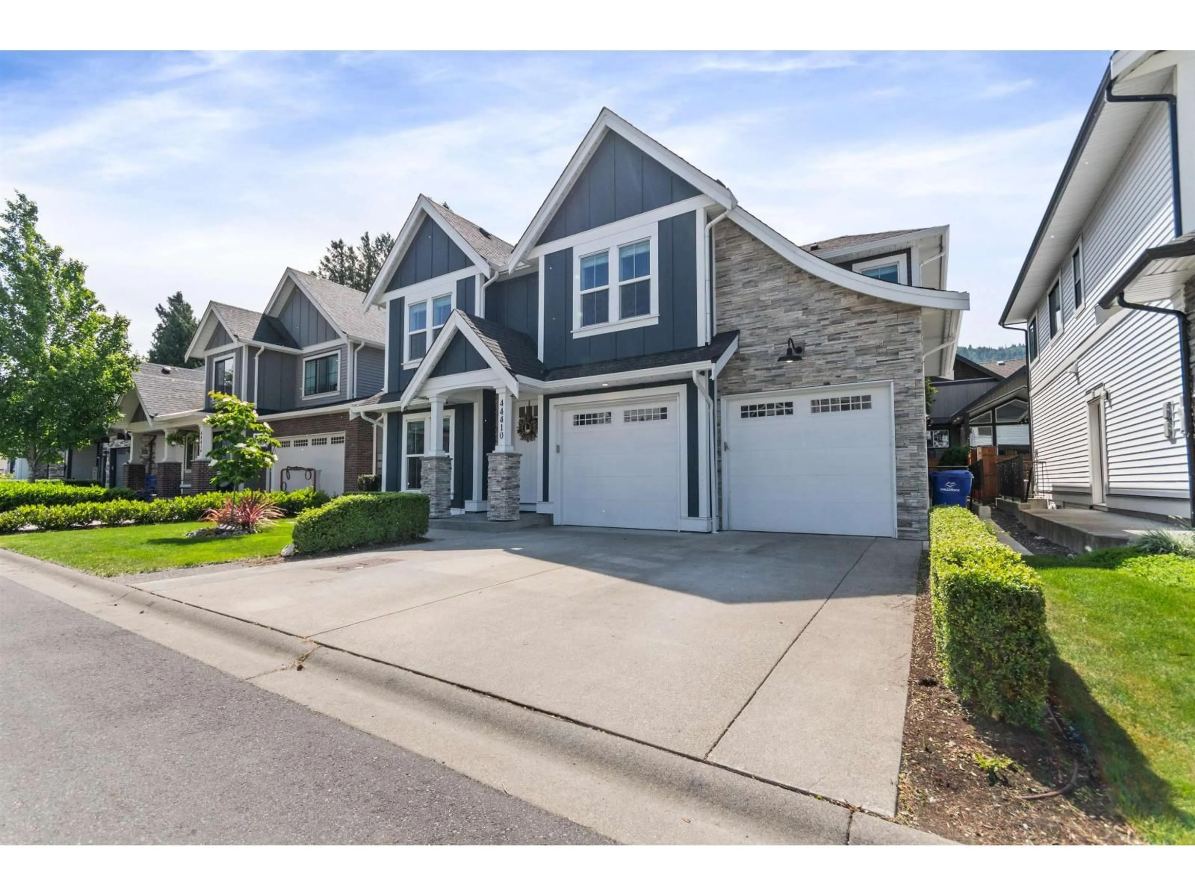 Home with vinyl exterior material, street for 44410 FRESHWATER DRIVE, Chilliwack British Columbia V2R6A3