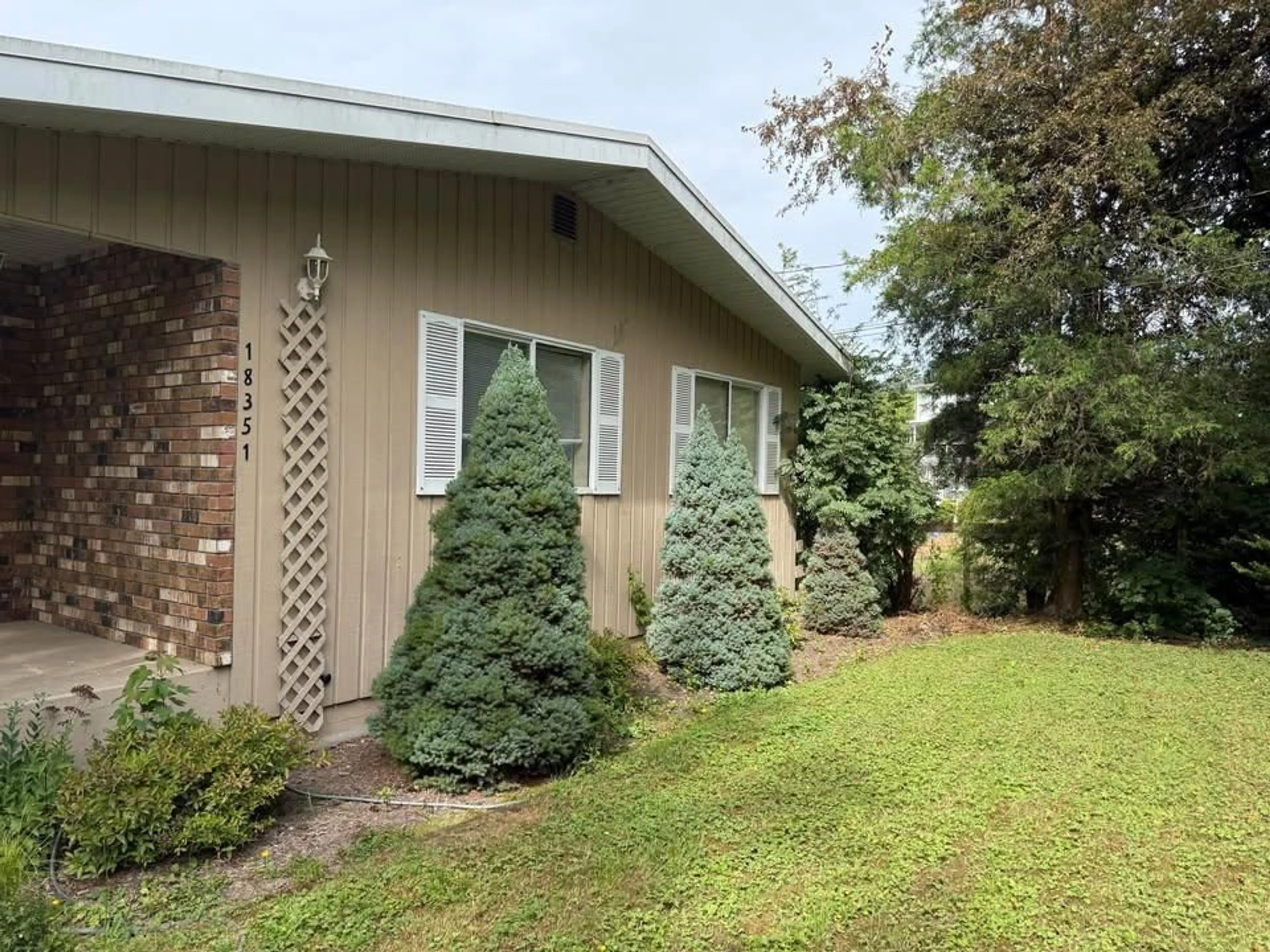 Unknown for 18351 74 AVENUE, Surrey British Columbia V4N6C1