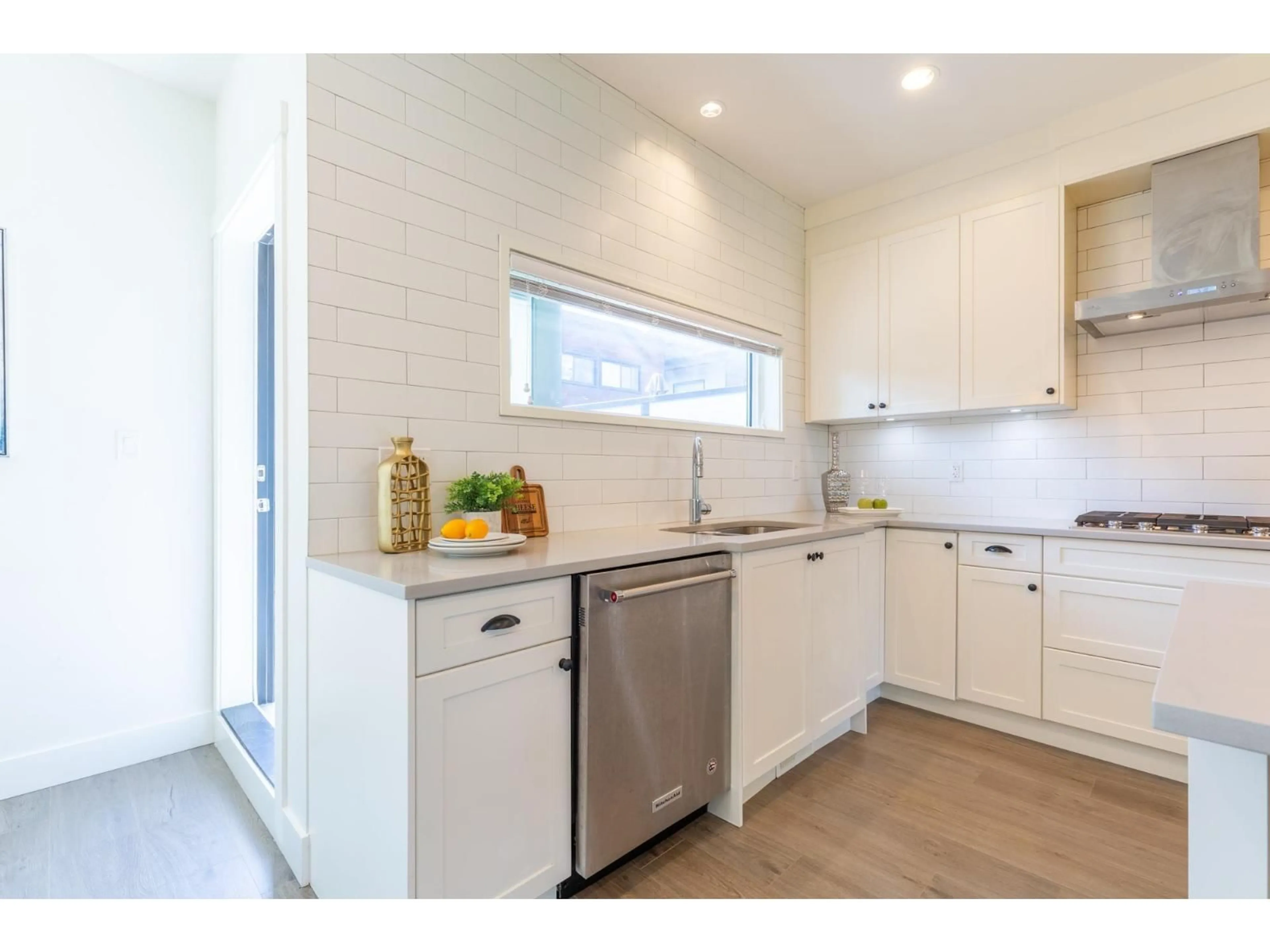 Unknown for 7 - 15688 28 AVENUE, Surrey British Columbia V3Z0N1