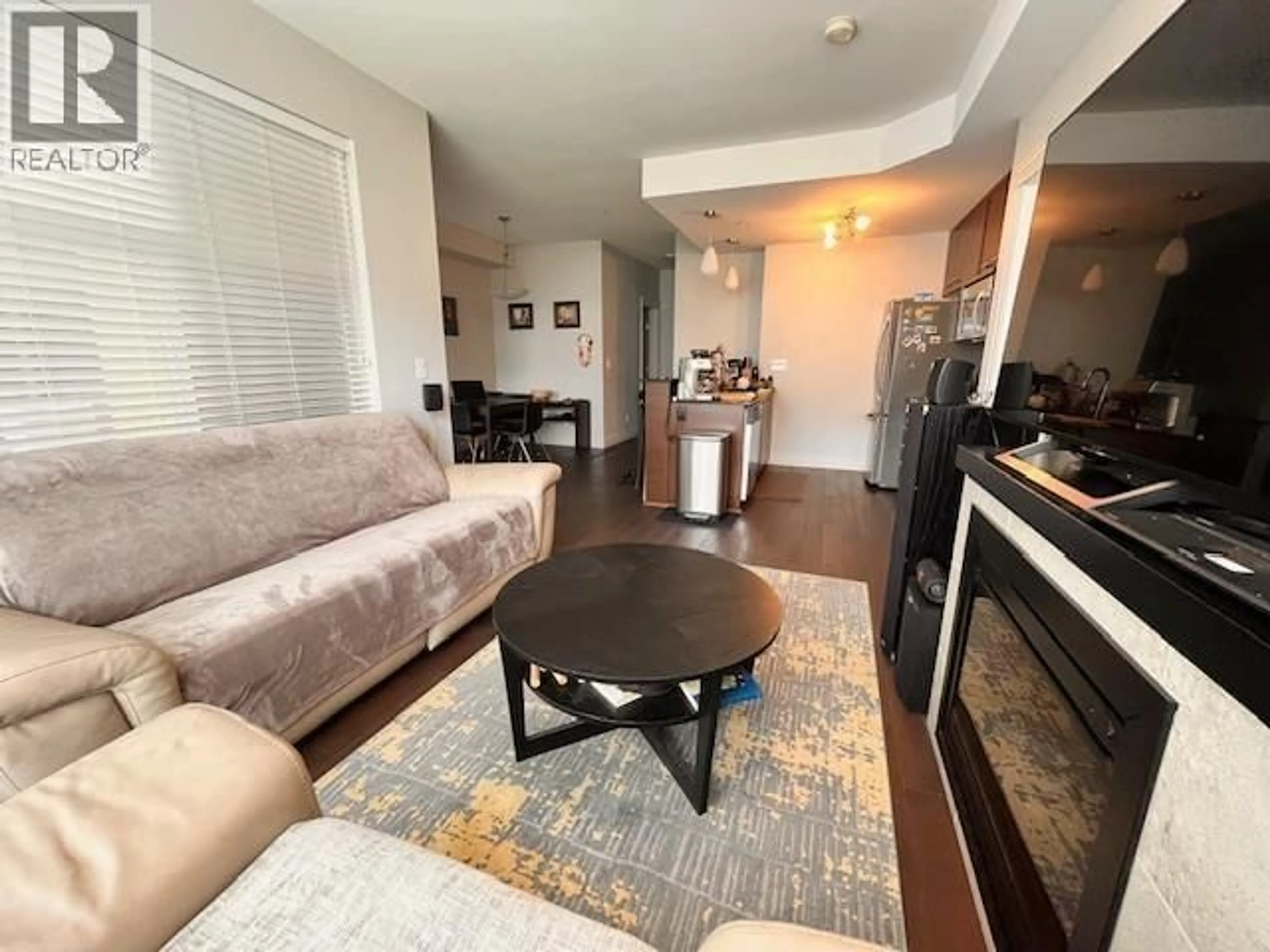 Living room with furniture, unknown for 301 - 2343 ATKINS AVENUE, Port Coquitlam British Columbia V3C1Y7