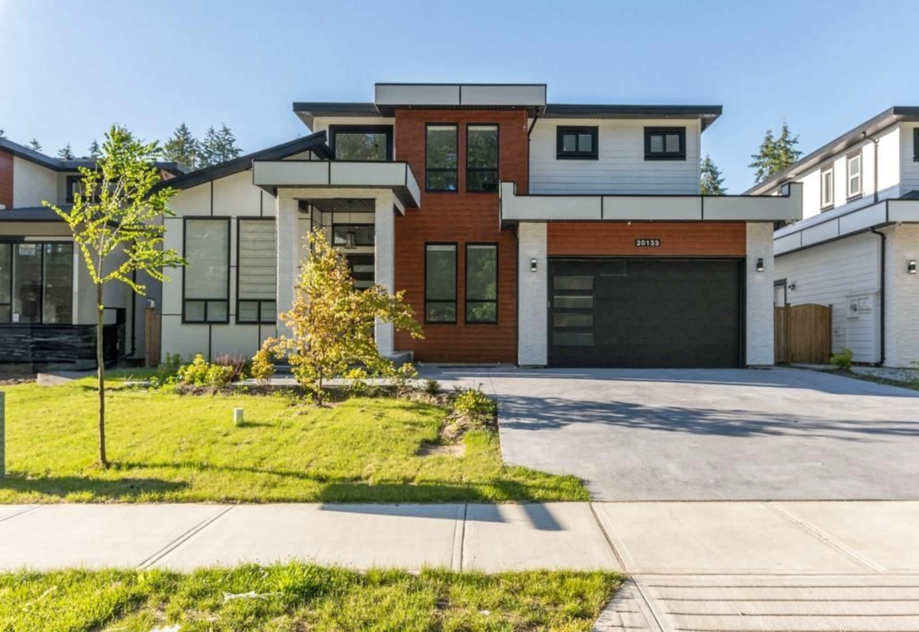 Home with brick exterior material, street for 20133 27 AVENUE, Langley British Columbia V2Z0B6