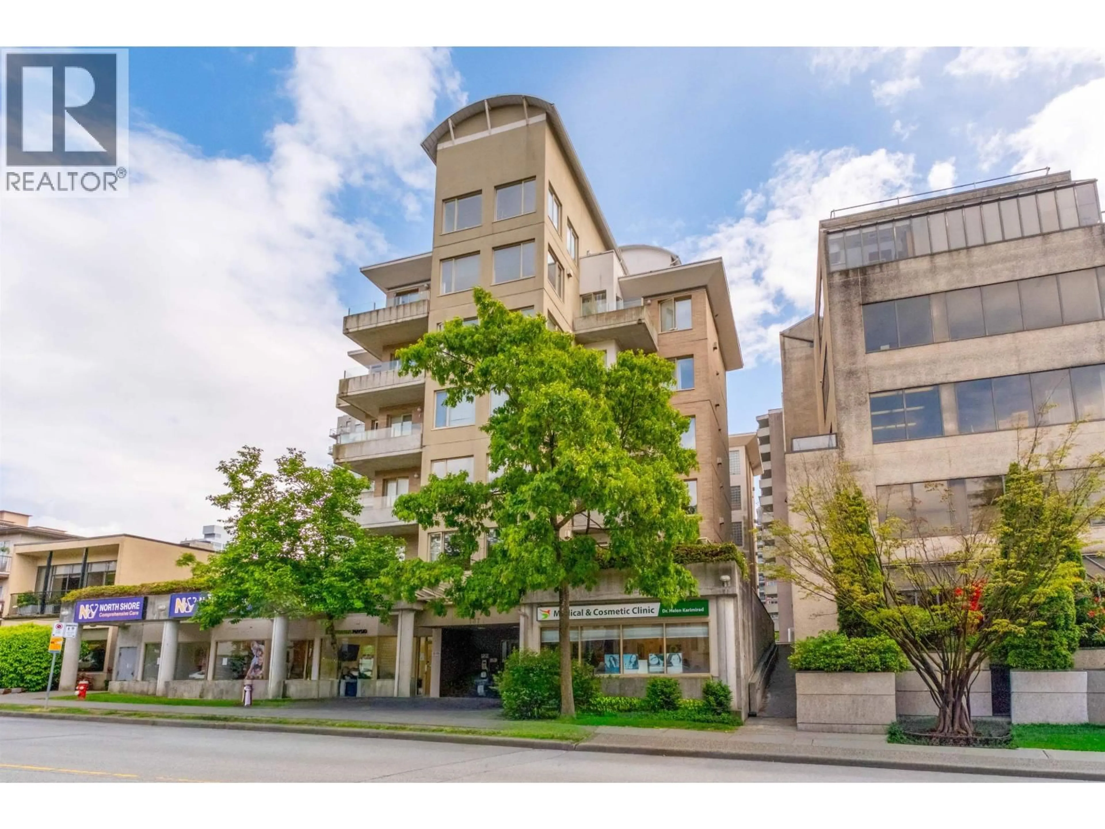 Unknown for 606 - 137 17 STREET, North Vancouver British Columbia V7M1V5