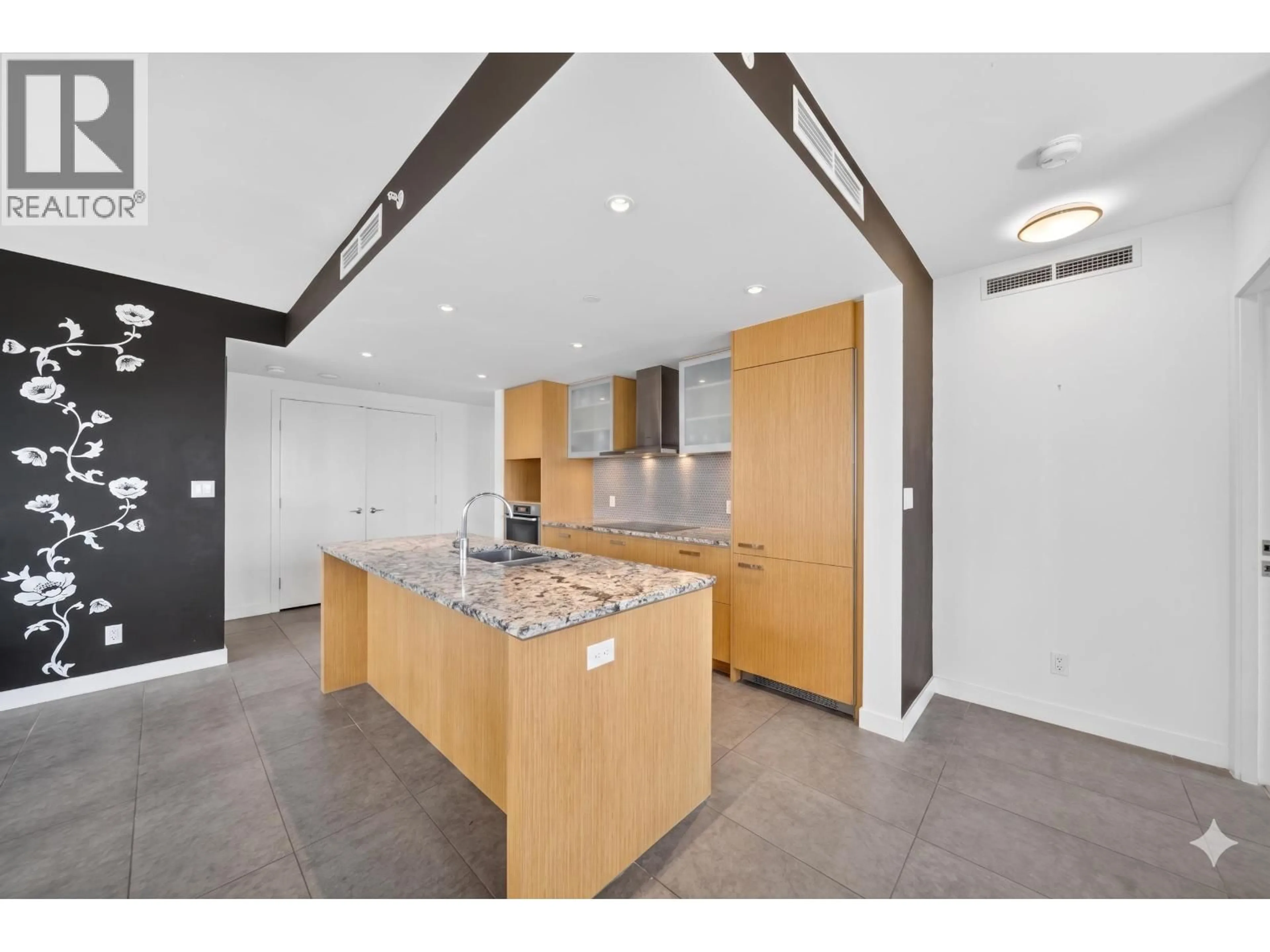 Unknown for 1902 - 1028 BARCLAY STREET, Vancouver British Columbia V6E0B1