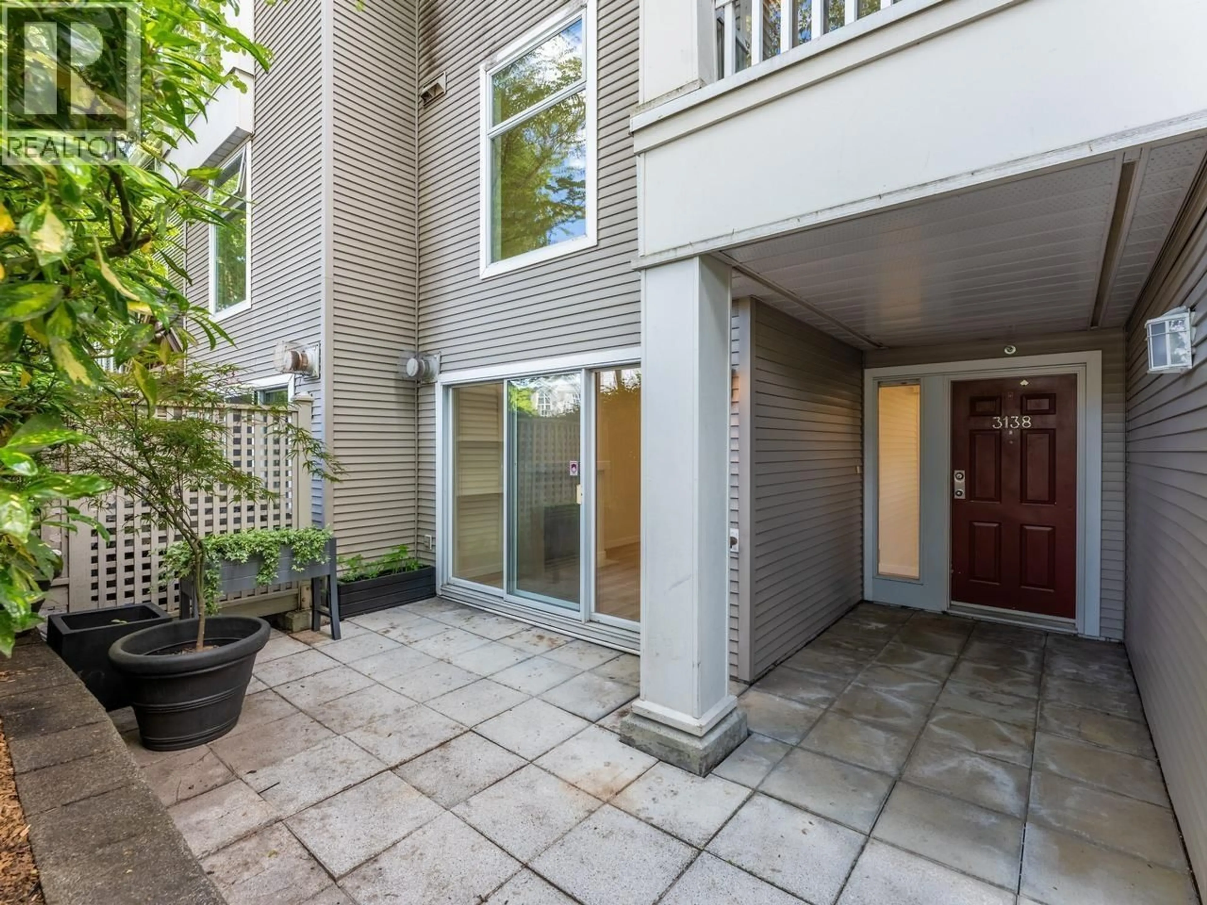Unknown for 3138 4TH AVENUE, Vancouver British Columbia V6K1R7