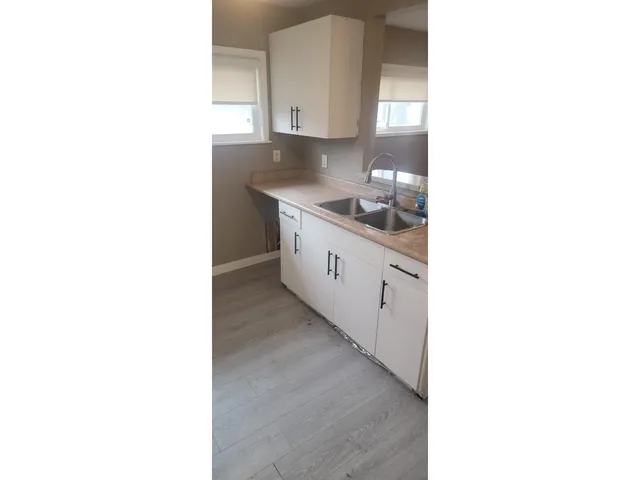 14038 114A AVENUE, Surrey 2