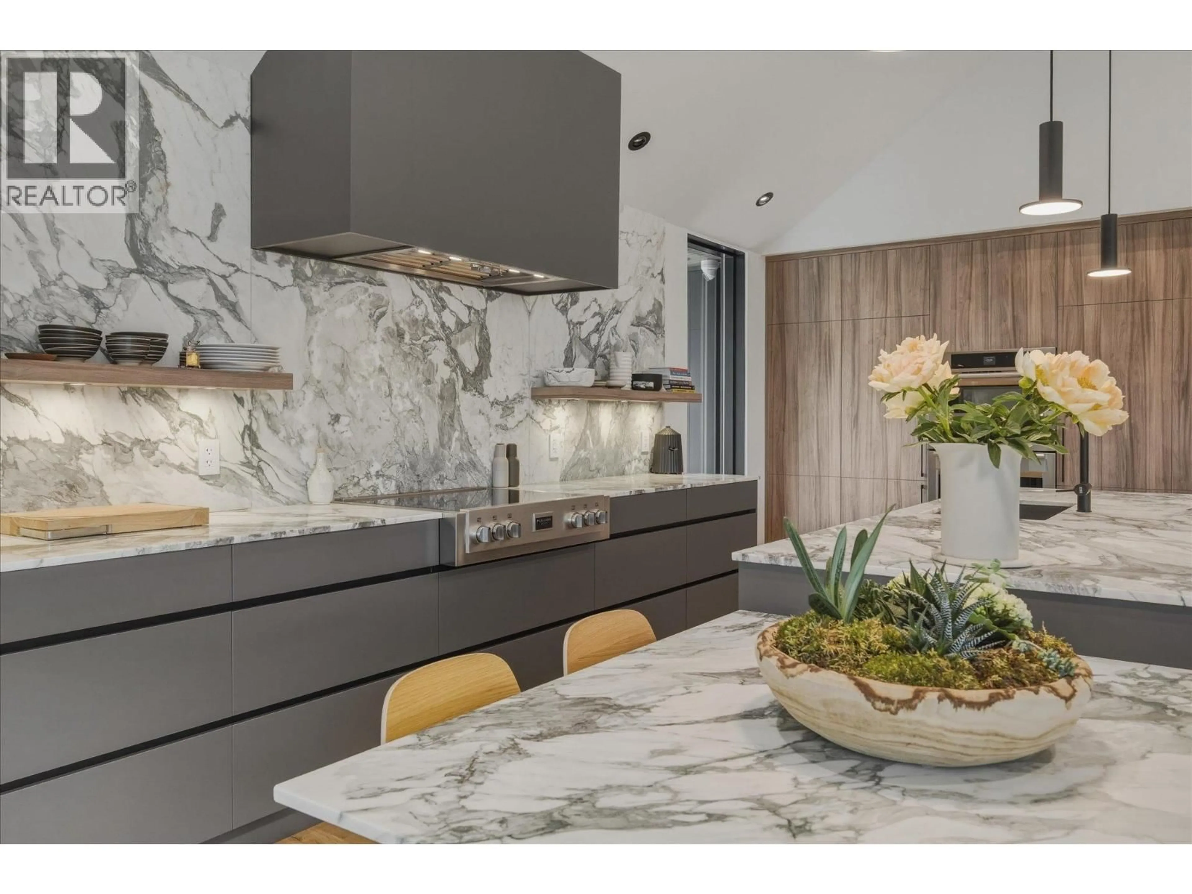 Contemporary kitchen, ceramic/tile floor for 9304 STELLER'S WAY, Whistler British Columbia V8E1M1