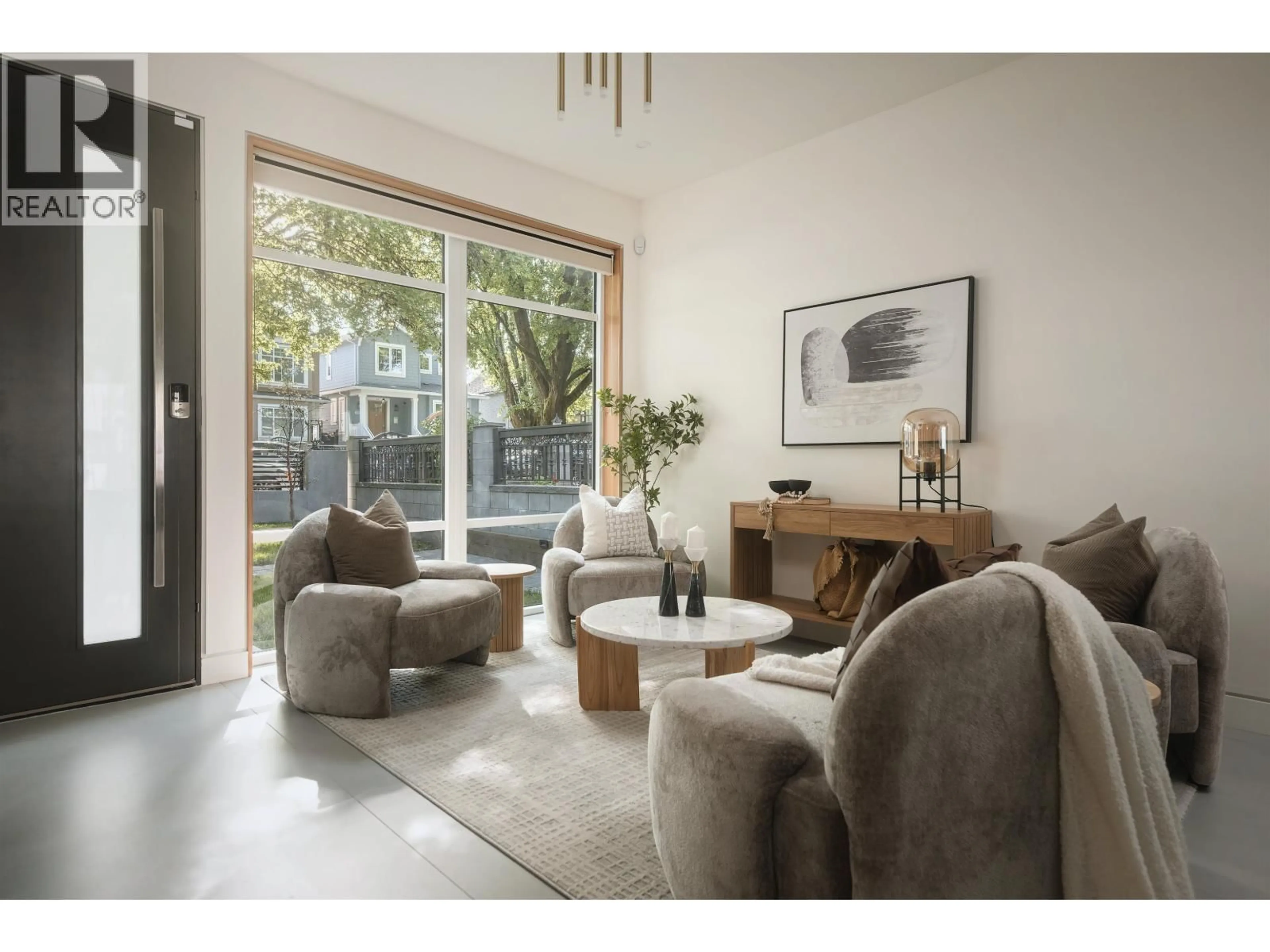 Living room with furniture, unknown for 4717 LANARK STREET, Vancouver British Columbia V5N3R9