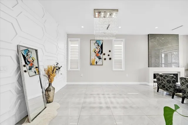 5932 139A STREET, Surrey 5