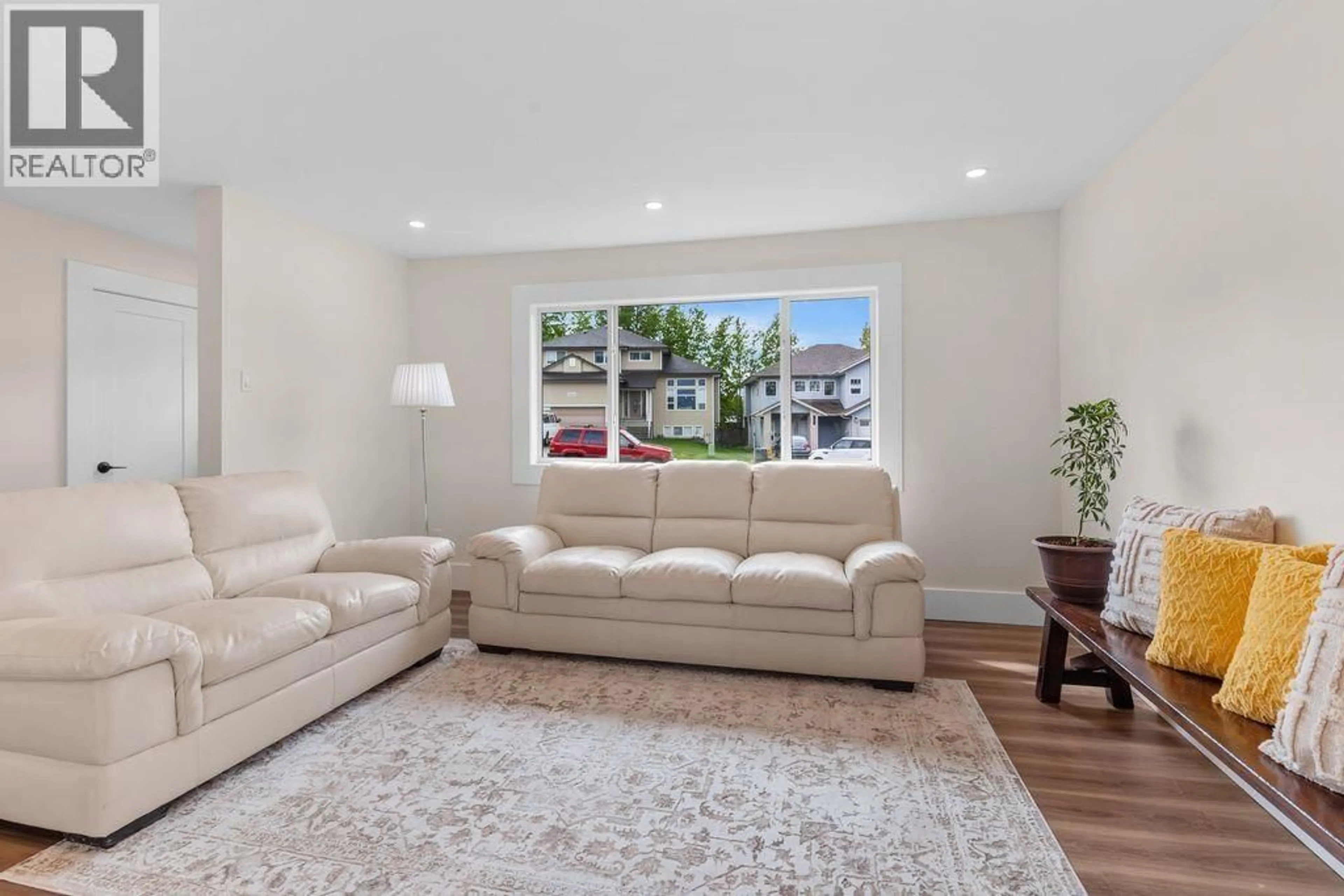 Living room with furniture, unknown for 7060 EUGENE ROAD, Prince George British Columbia V2N5P6