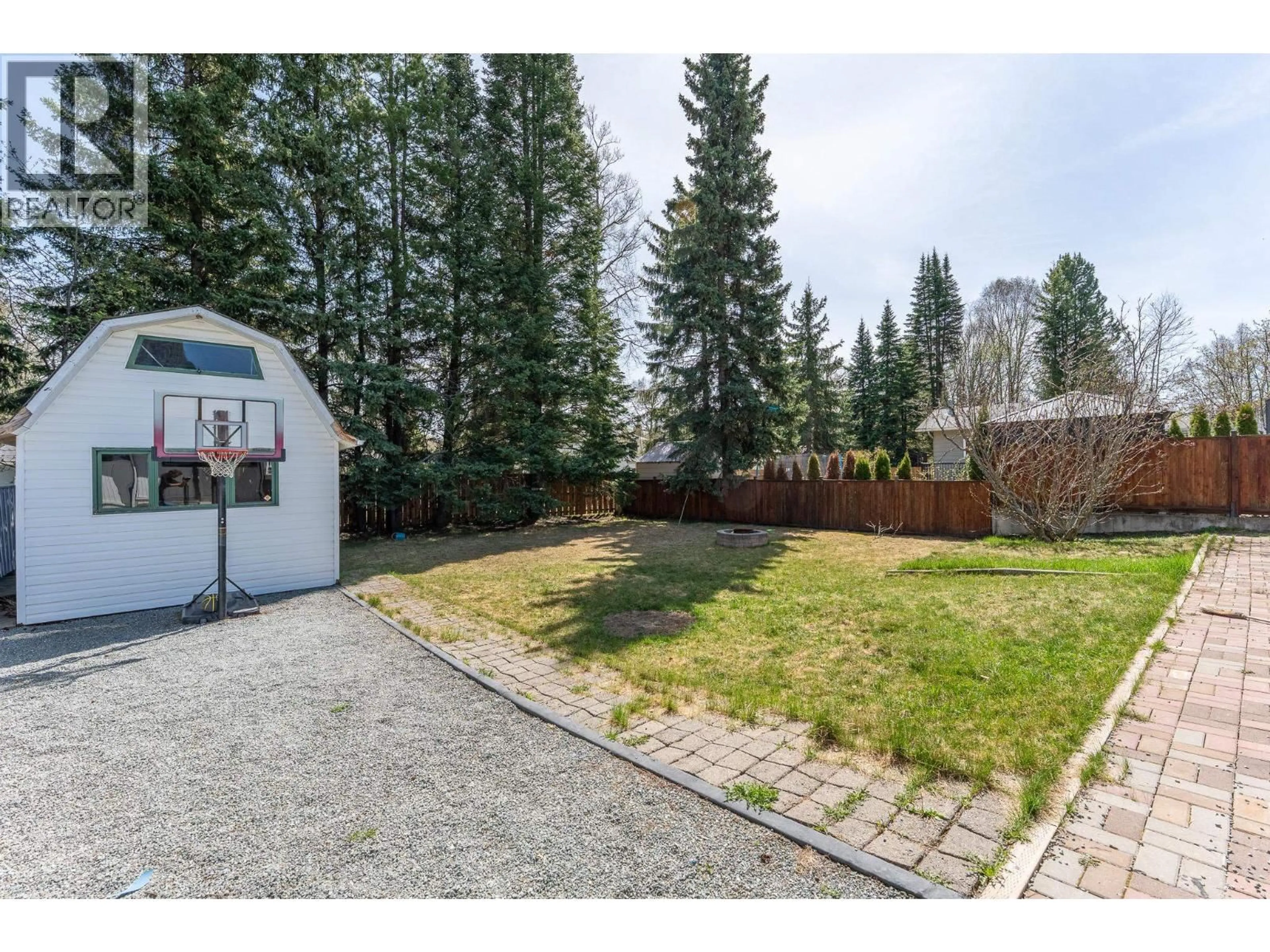 Unknown for 2919 MCGILL CRESCENT, Prince George British Columbia V2N2M7