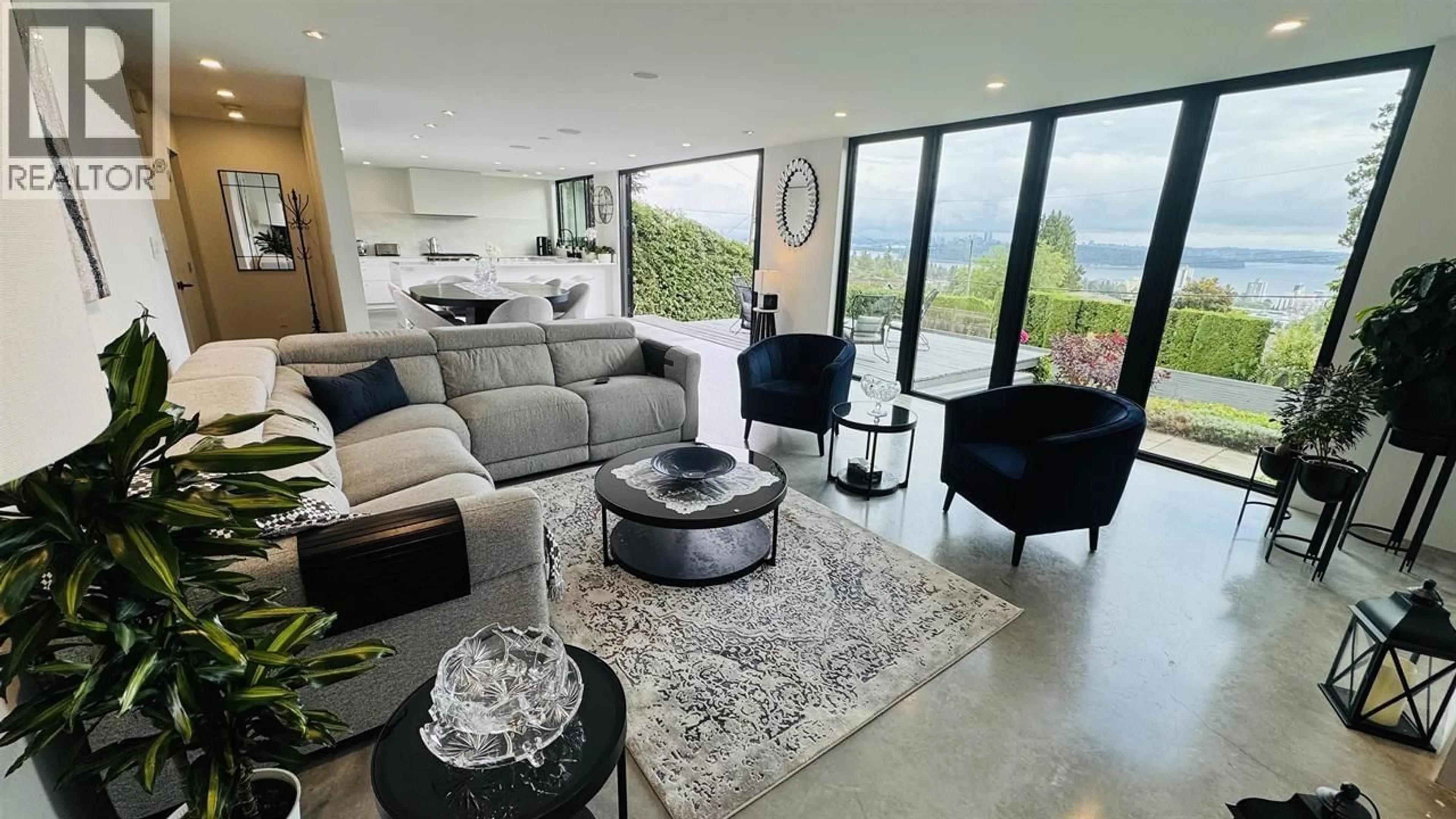 Living room with furniture, unknown for 2234 PALMERSTON AVENUE, West Vancouver British Columbia V7V2V8