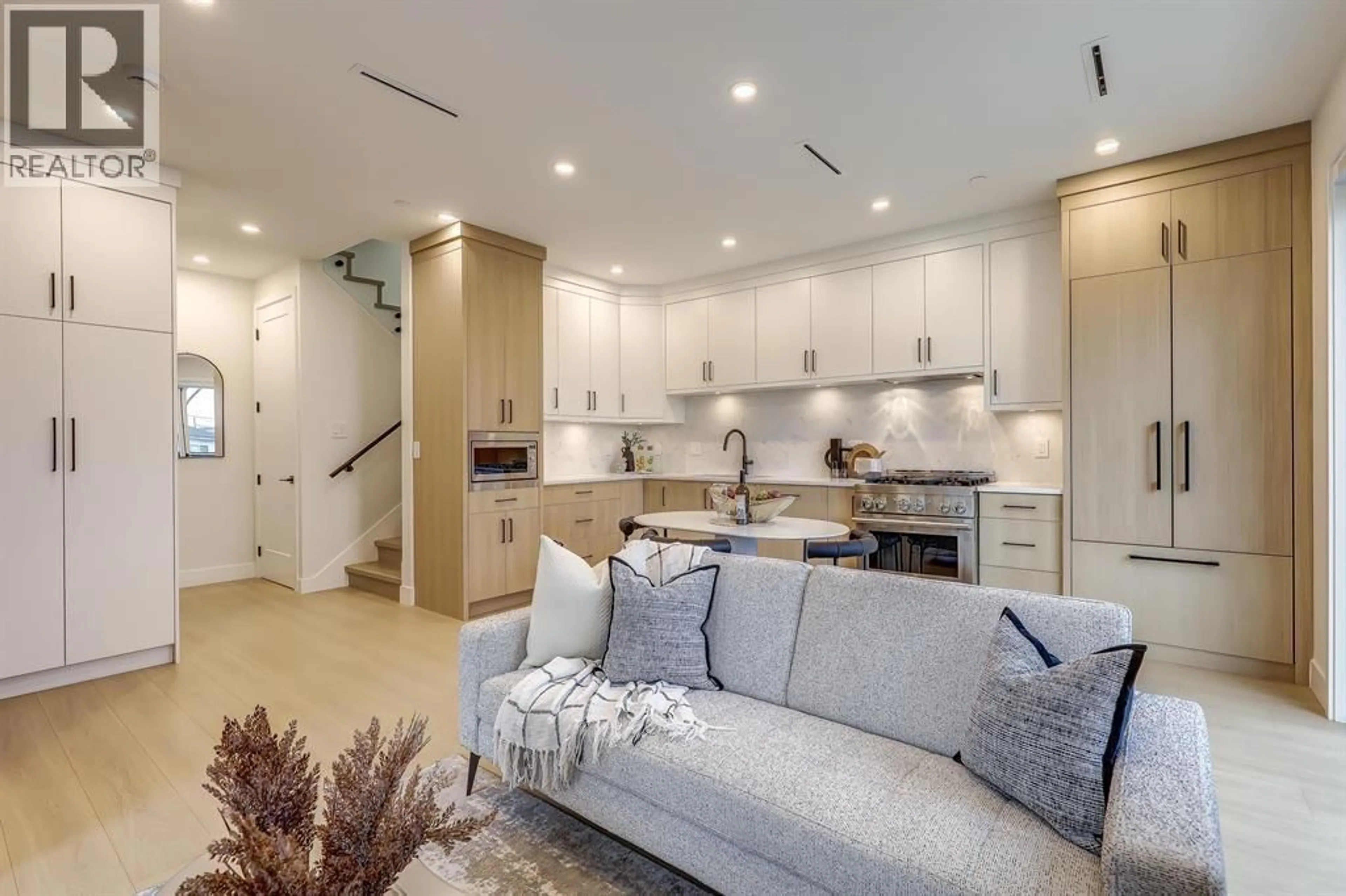 Open concept kitchen, unknown for 2 - 3695 26 AVENUE, Vancouver British Columbia V5R2M7