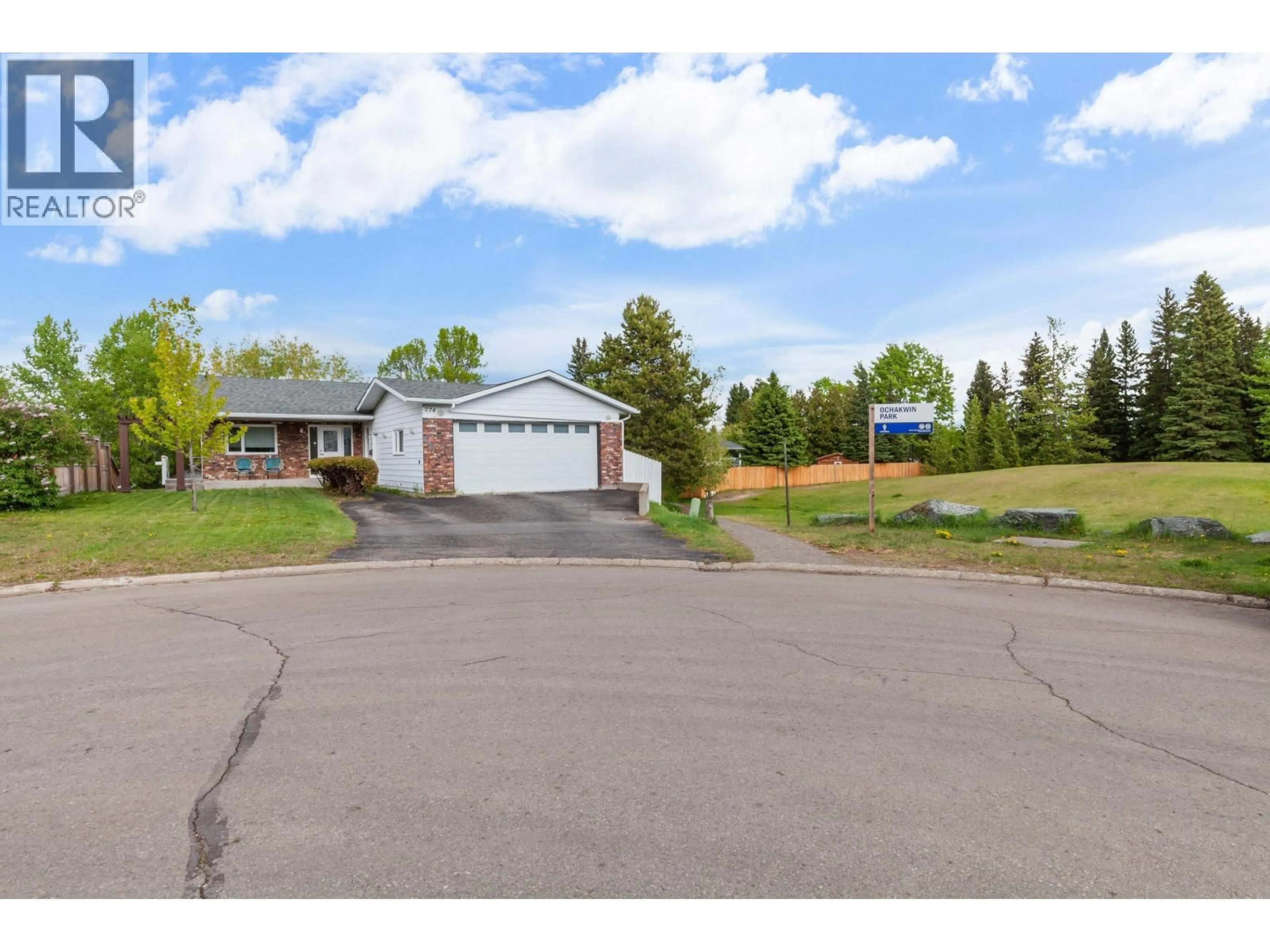 A pic from outside/outdoor area/front of a property/back of a property/a pic from drone, street for 774 OCHAKWIN CRESCENT, Prince George British Columbia V2M5P3
