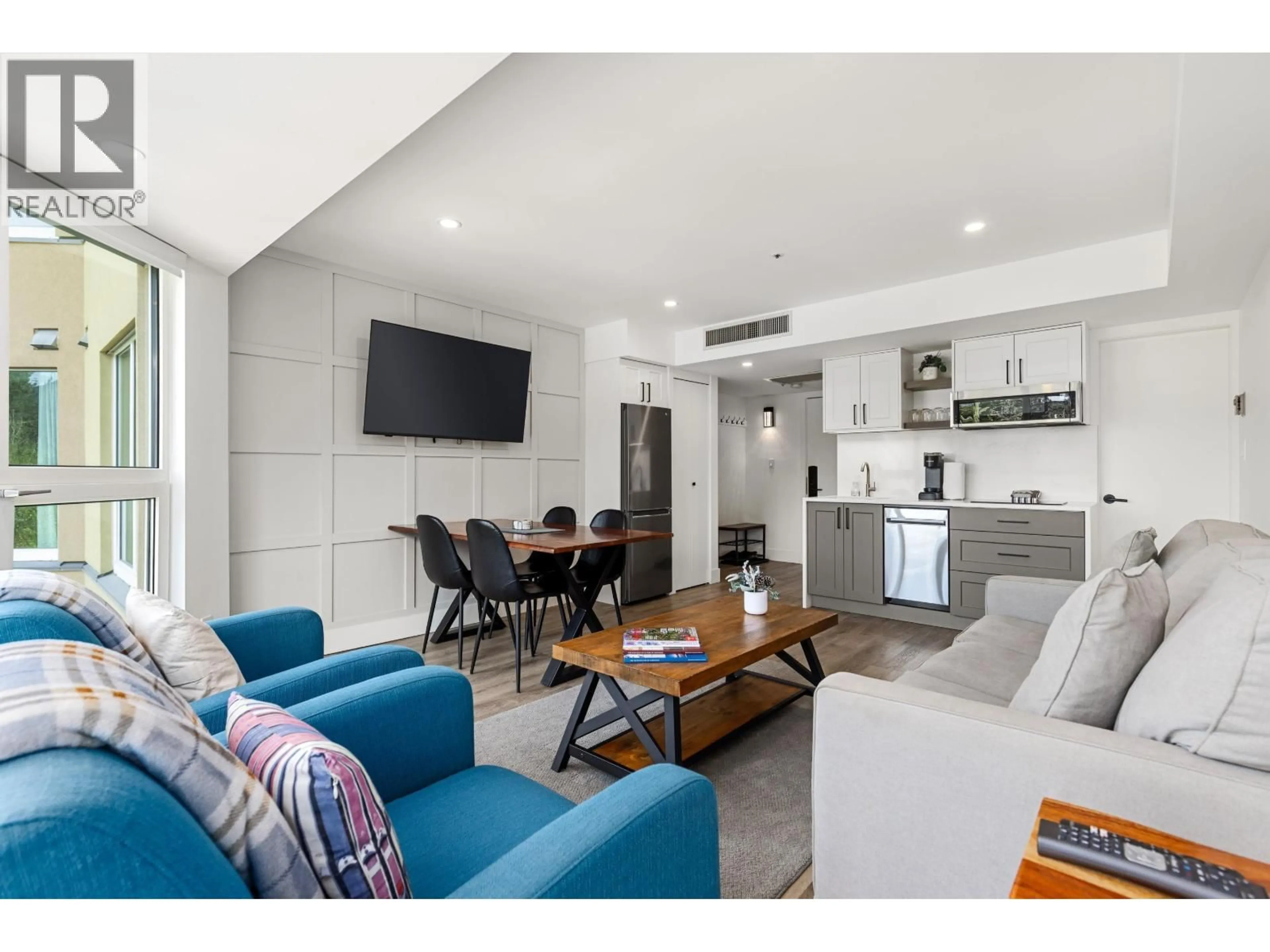 Living room with furniture, unknown for 310 - 4557 BLACKCOMB WAY, Whistler British Columbia V8E0Y2