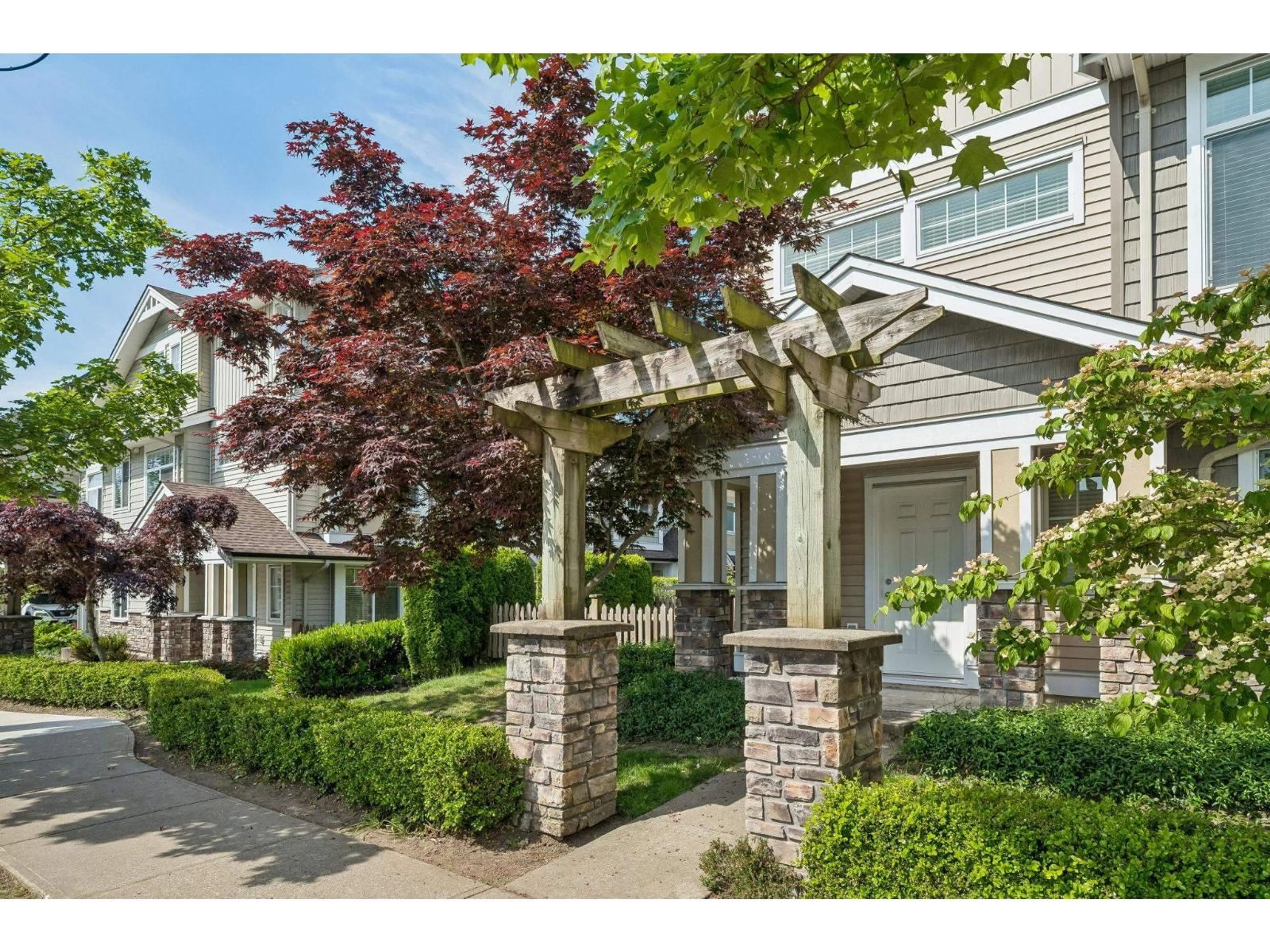 Unknown for 1 - 8277 161 STREET, Surrey British Columbia V4N0N3