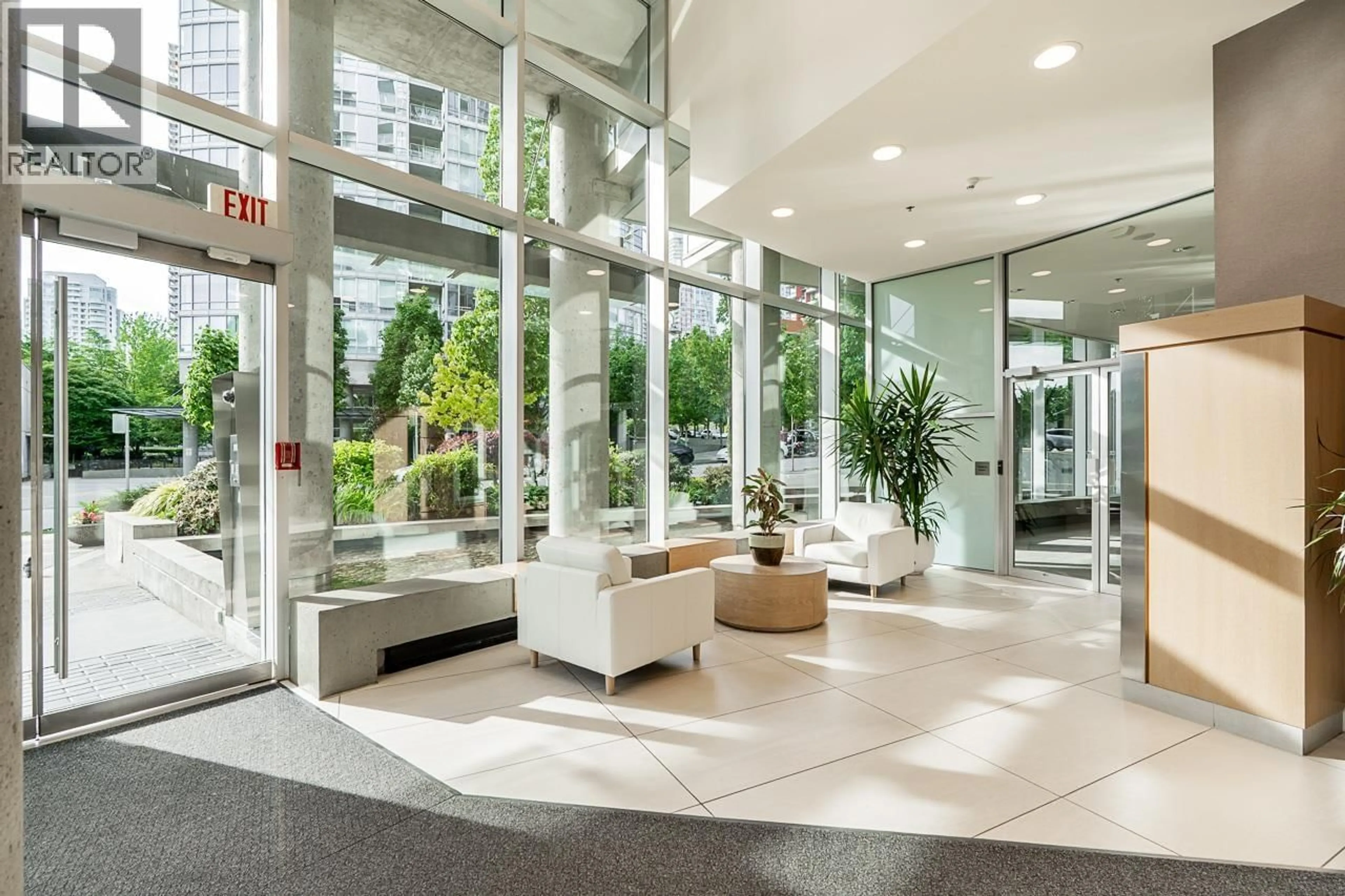 Indoor foyer for 3108 - 1438 RICHARDS STREET, Vancouver British Columbia V6Z3B8
