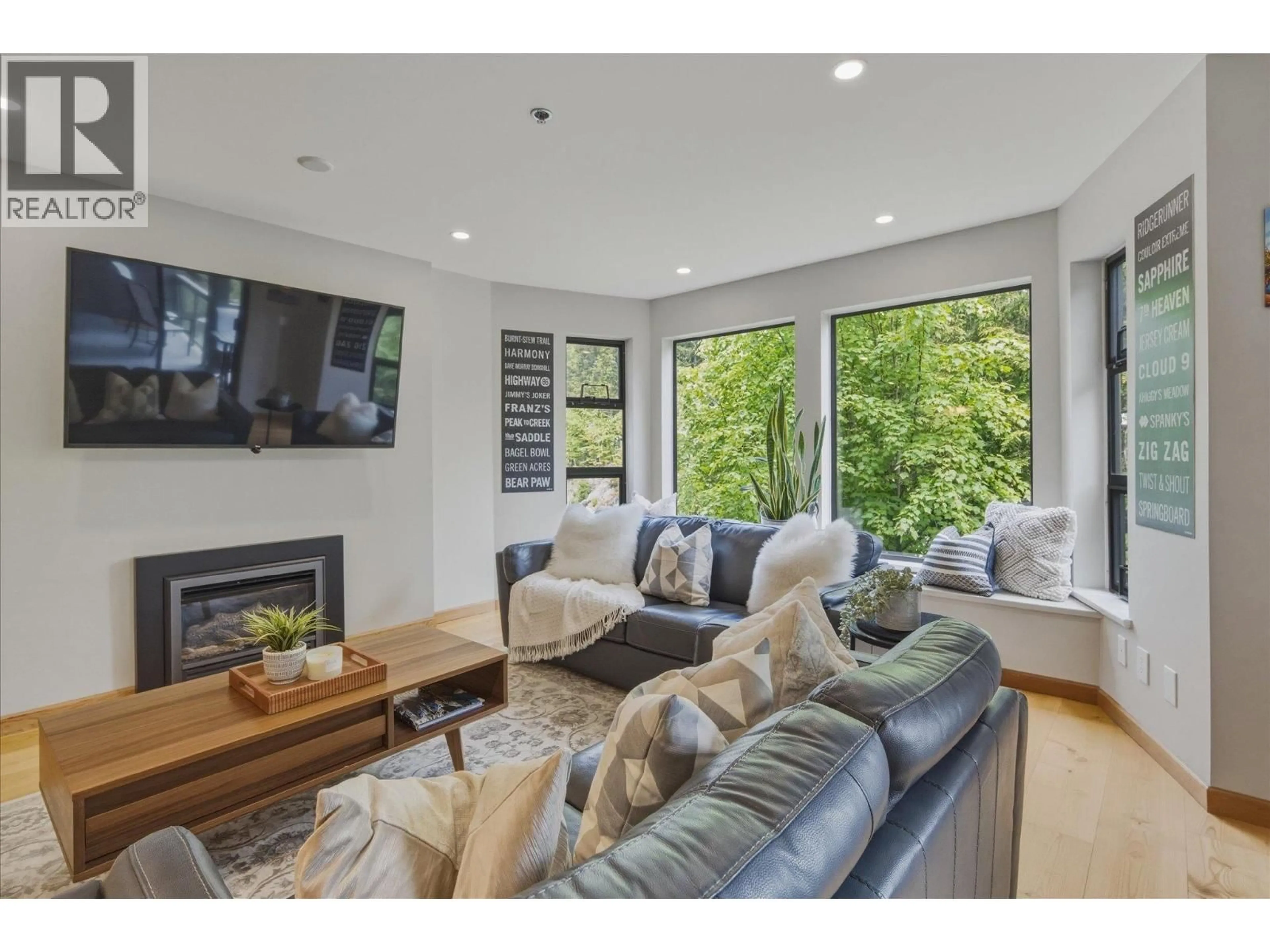 Living room with furniture, unknown for 230 - 3309 PTARMIGAN PLACE, Whistler British Columbia V8E0V6