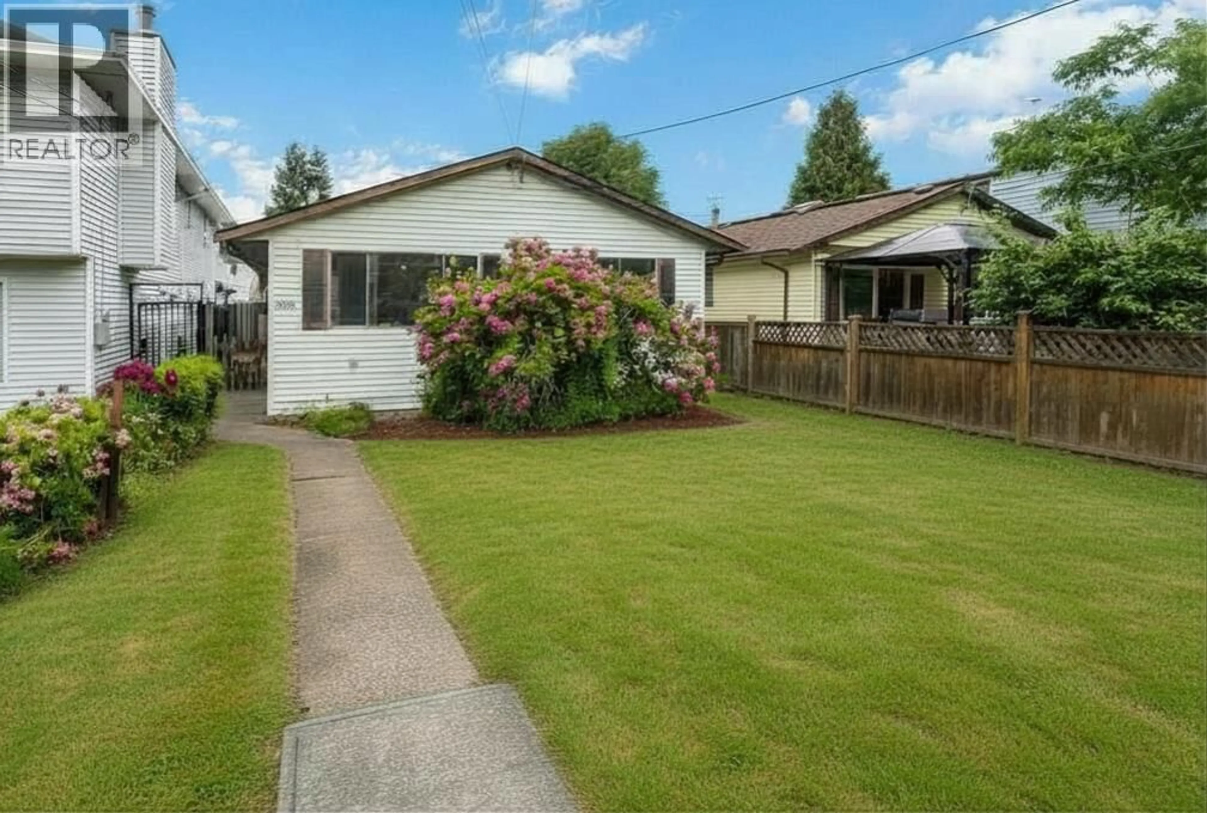 A pic from outside/outdoor area/front of a property/back of a property/a pic from drone, street for 1955 COQUITLAM AVENUE, Port Coquitlam British Columbia V3B1J2