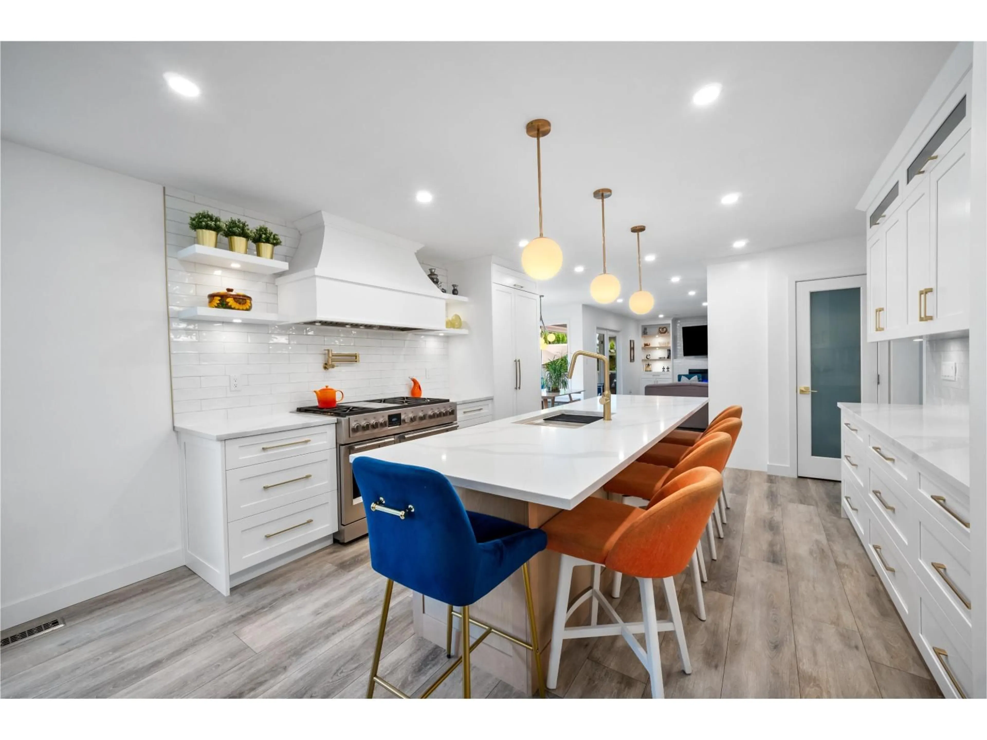 Open concept kitchen, unknown for 4442 209B STREET, Langley British Columbia V3A8Y8