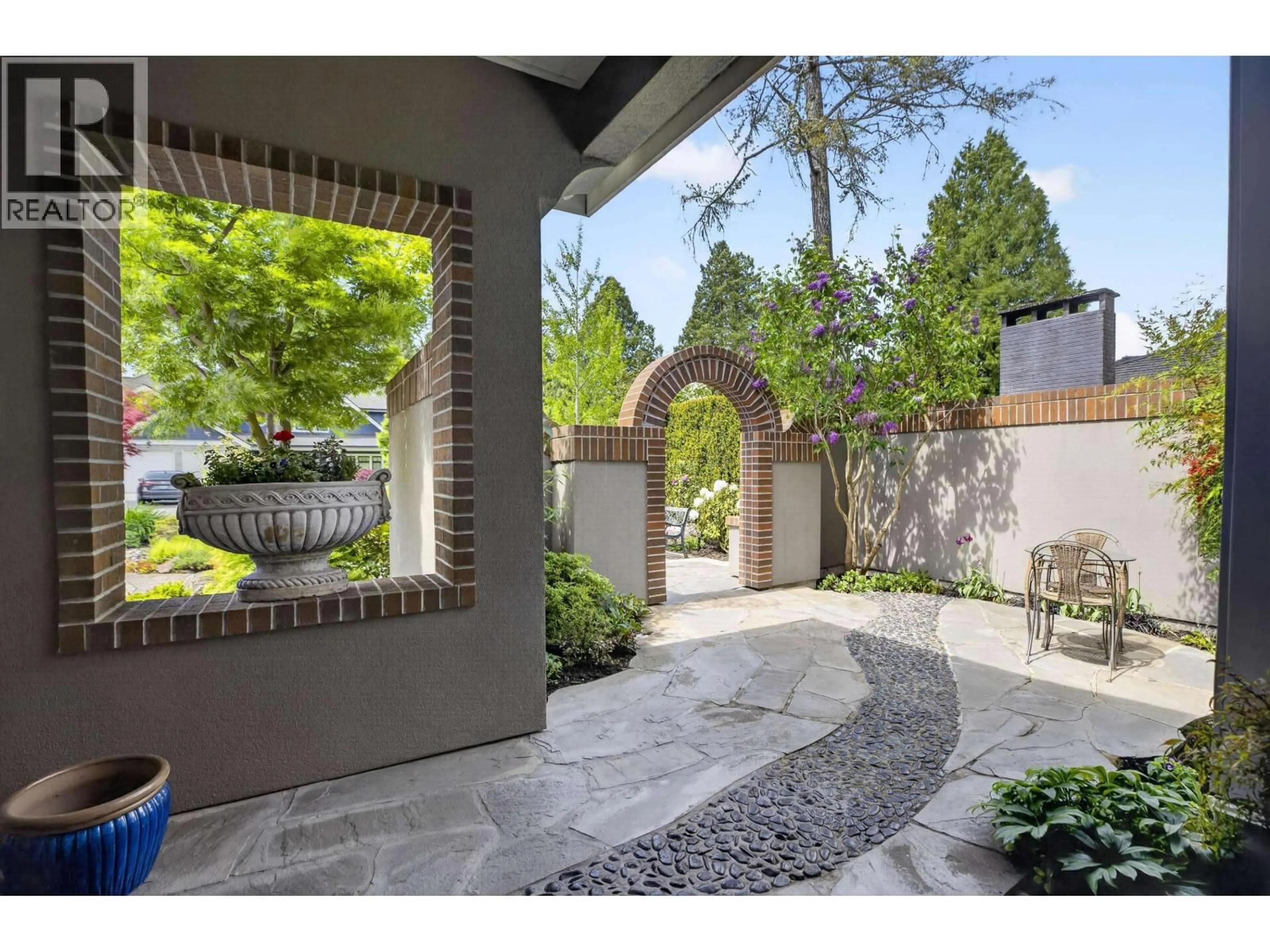 Patio, street for 4816 DOGWOOD DRIVE, Delta British Columbia V4M1M4