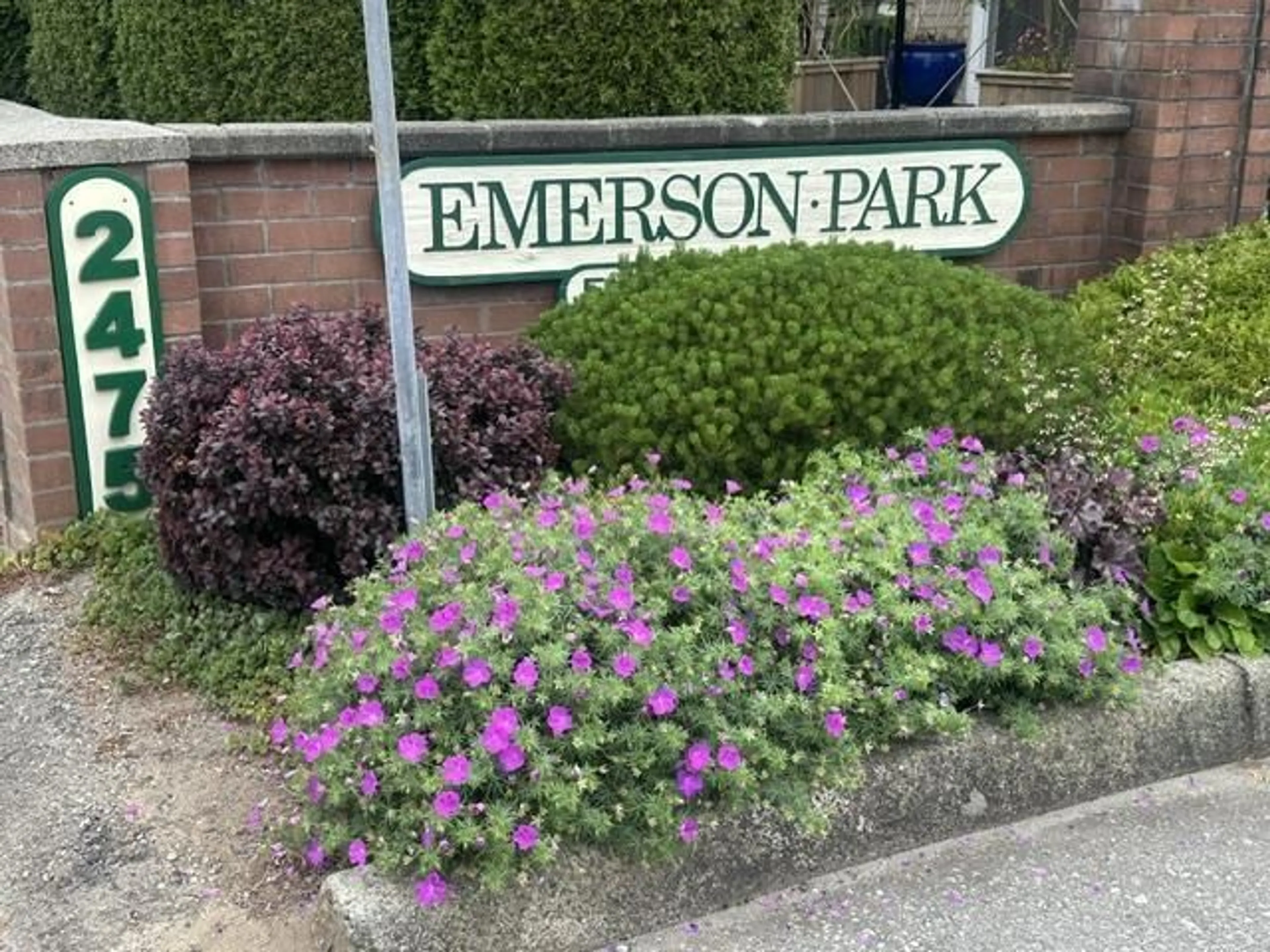 Indoor entryway for 12 - 2475 EMERSON STREET, Abbotsford British Columbia V2T4W5