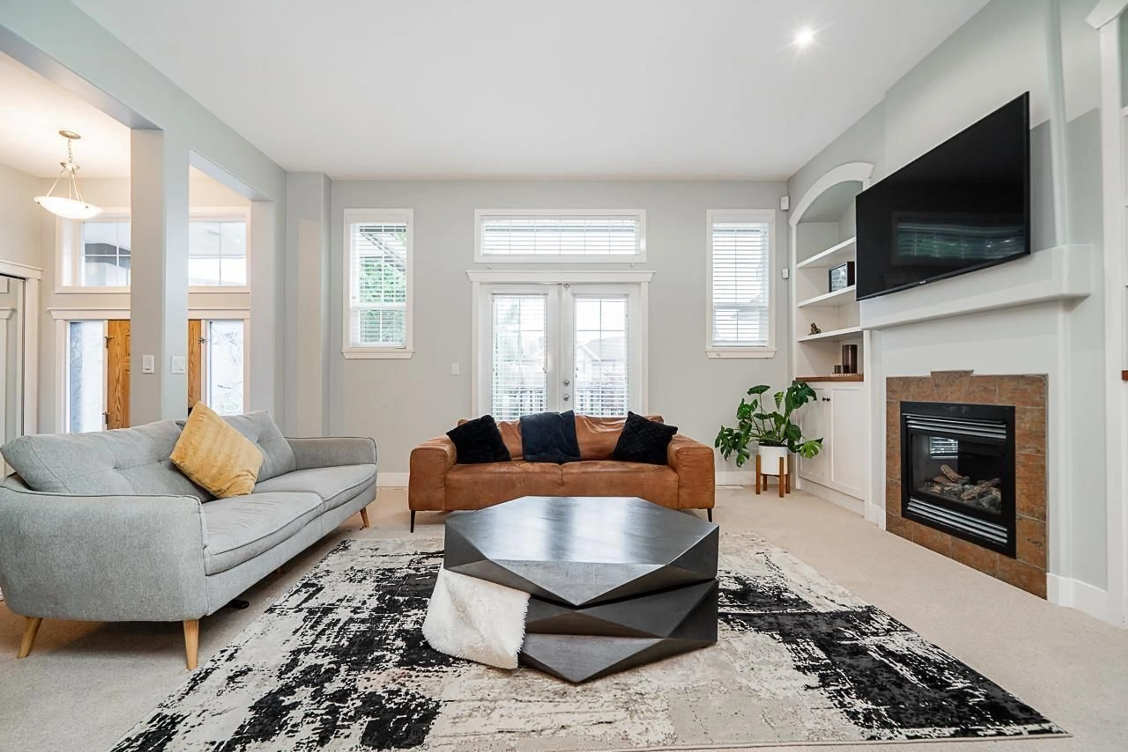 Living room with furniture, unknown for 6075 165A STREET, Surrey British Columbia V3S7W6
