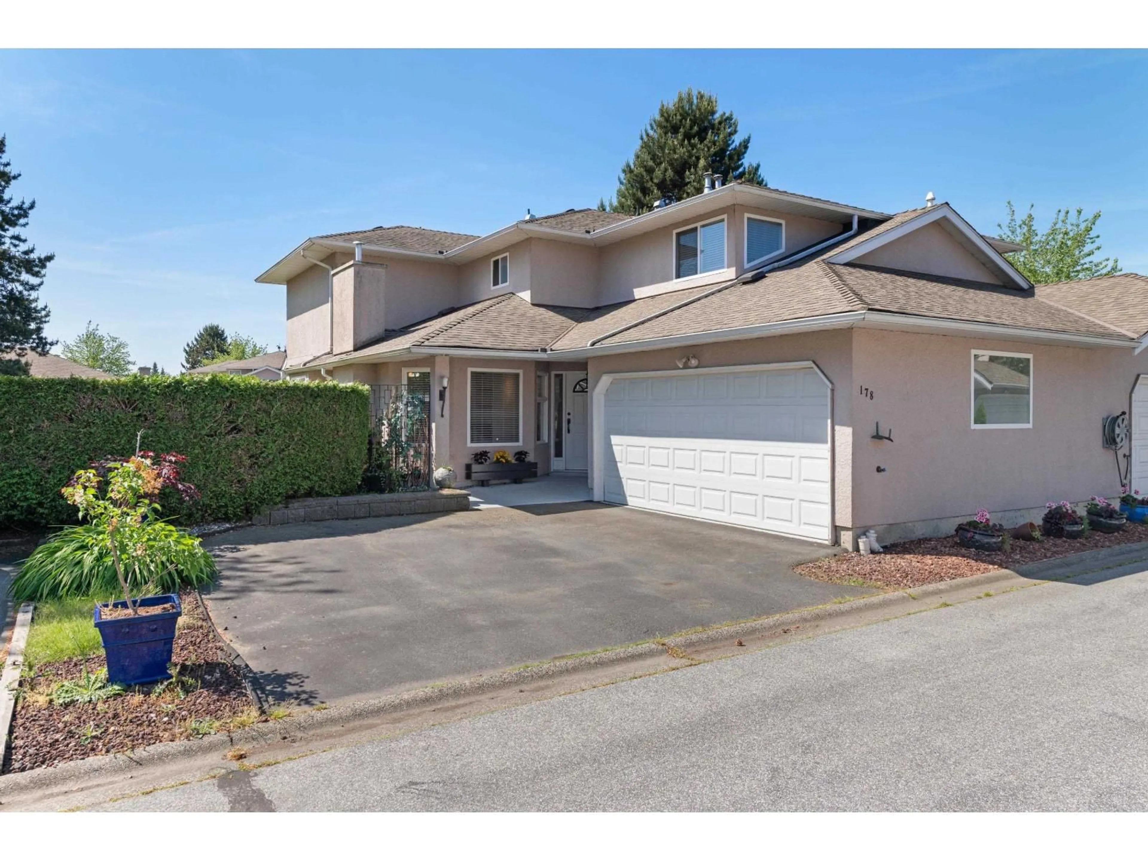 Unknown for 178 - 15501 89A AVENUE, Surrey British Columbia V3R0Z5