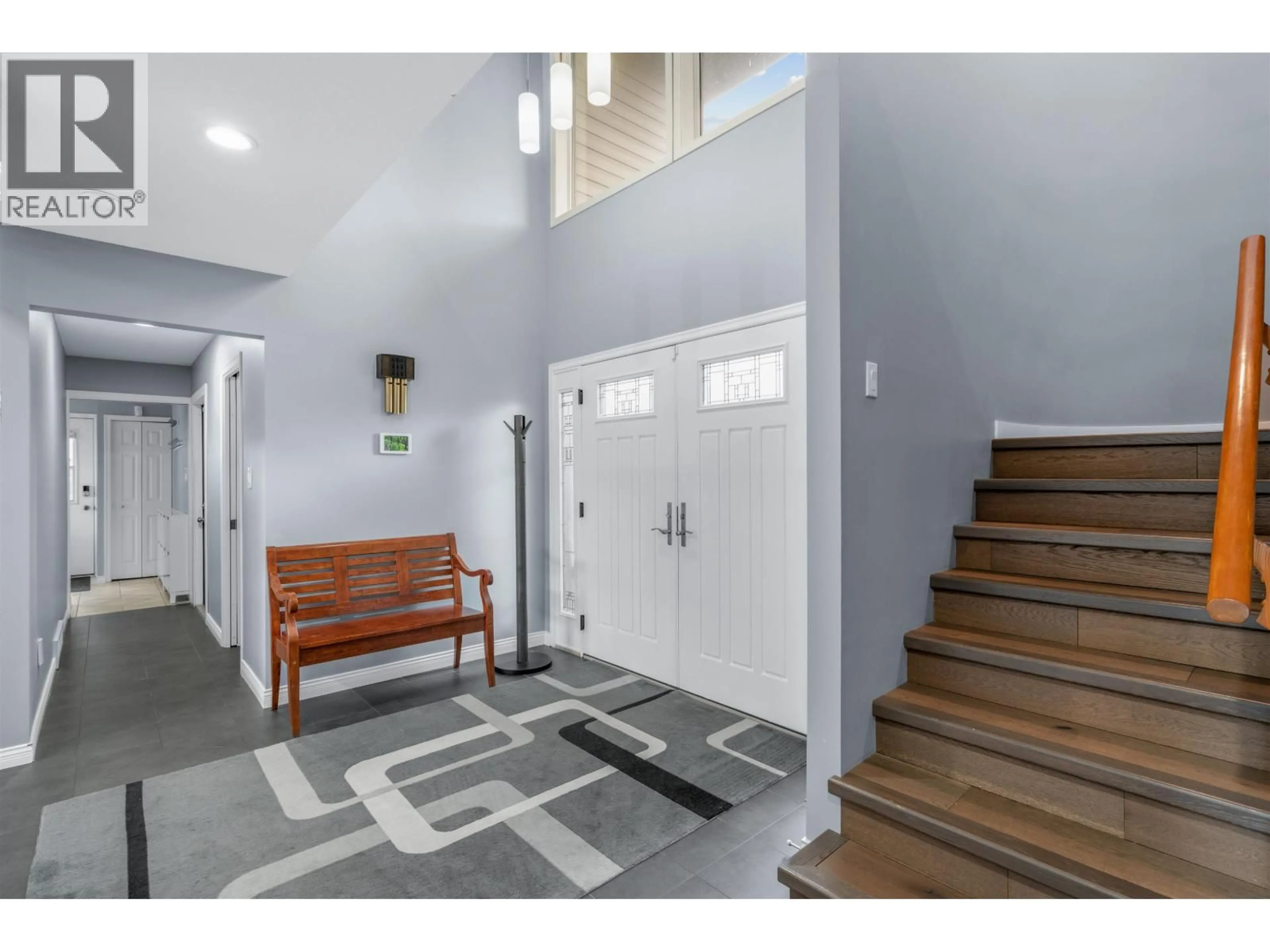 Indoor entryway for 2959 RIDGEVIEW DRIVE, Prince George British Columbia V2K3T5