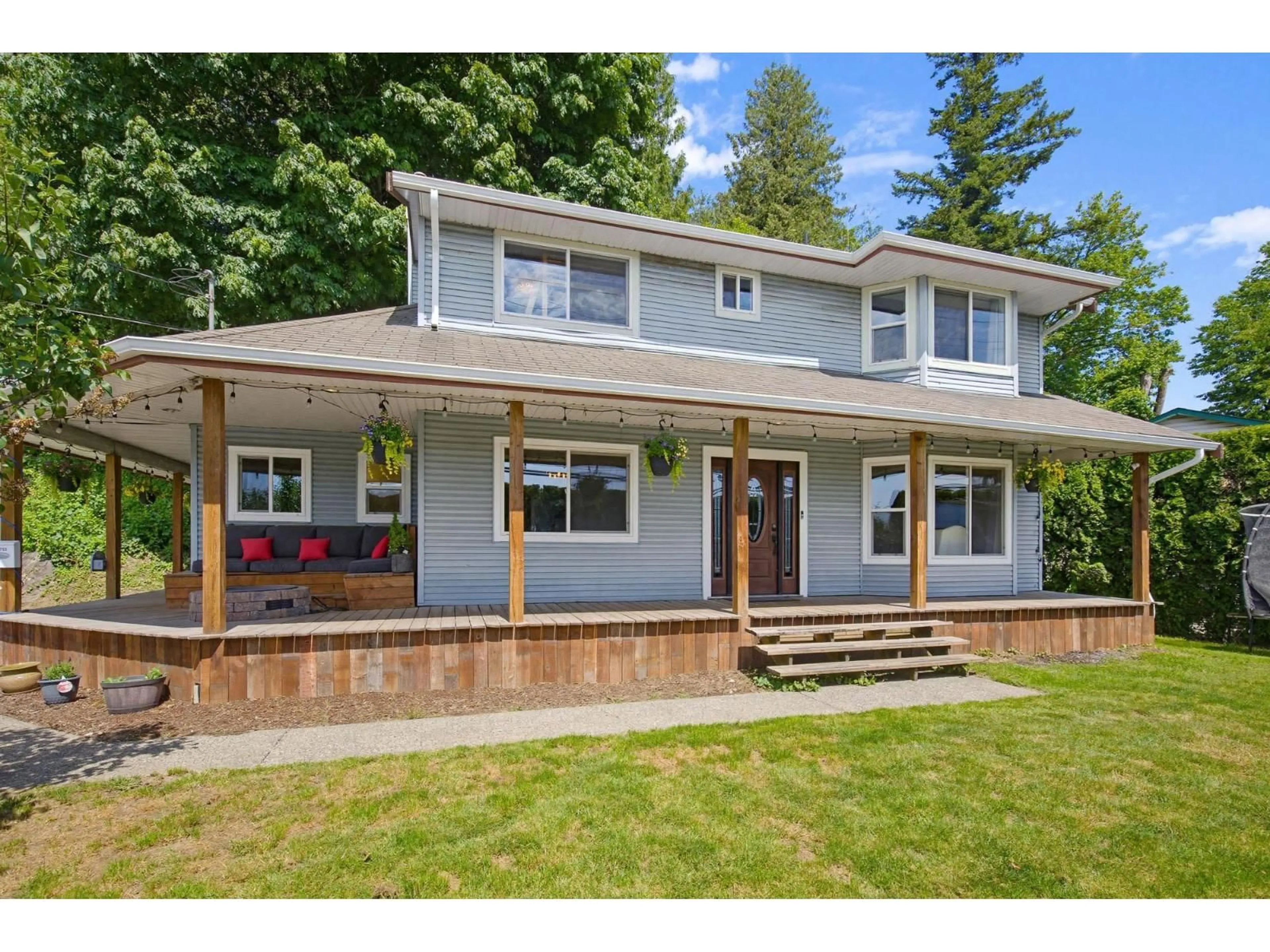 Home with vinyl exterior material, unknown for 34753 DELAIR ROAD, Abbotsford British Columbia V2S2E1