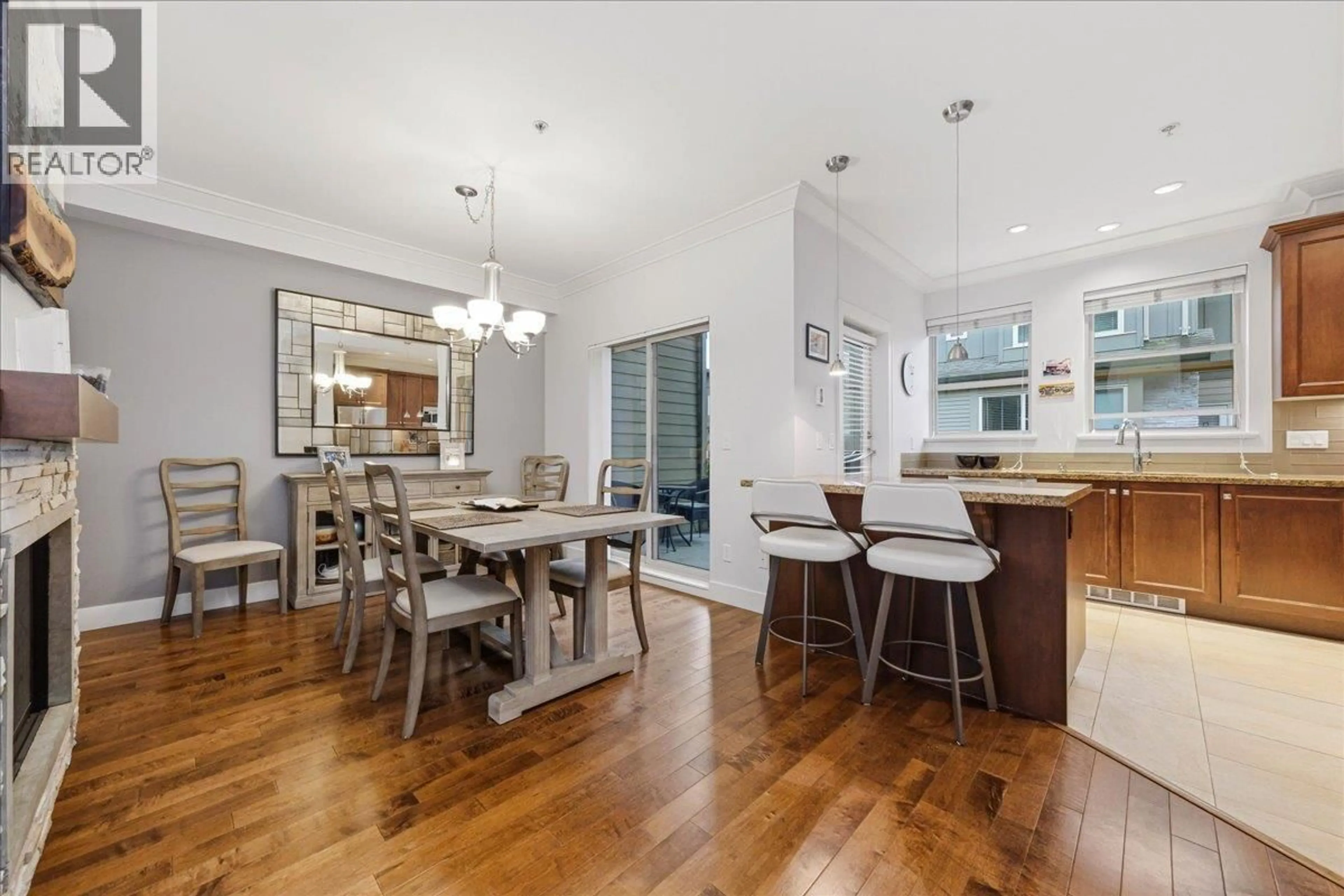 Open concept kitchen, wood/laminate floor for 24 - 897 PREMIER STREET, North Vancouver British Columbia V7J2G7