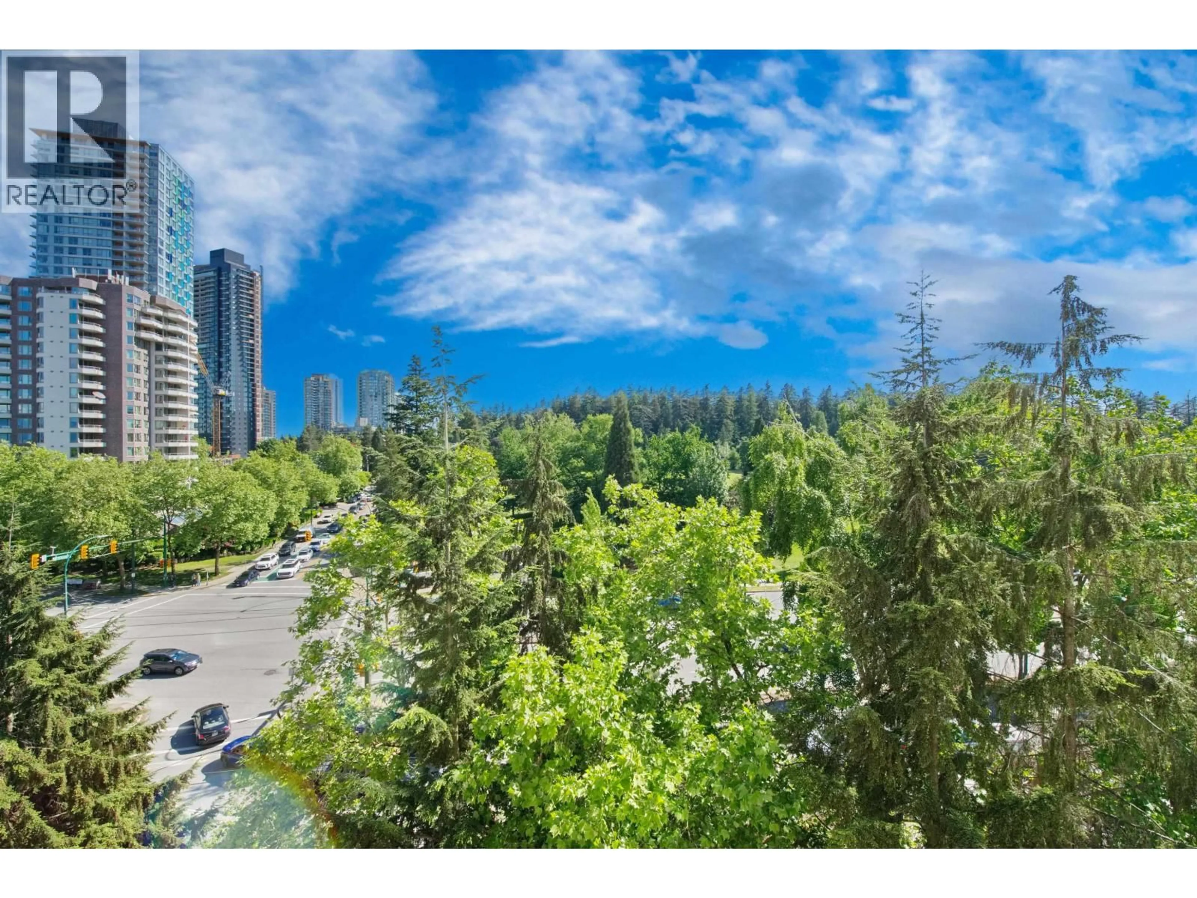 A pic from outside/outdoor area/front of a property/back of a property/a pic from drone, unknown for 804 - 5652 PATTERSON AVENUE, Burnaby British Columbia V5H4C8